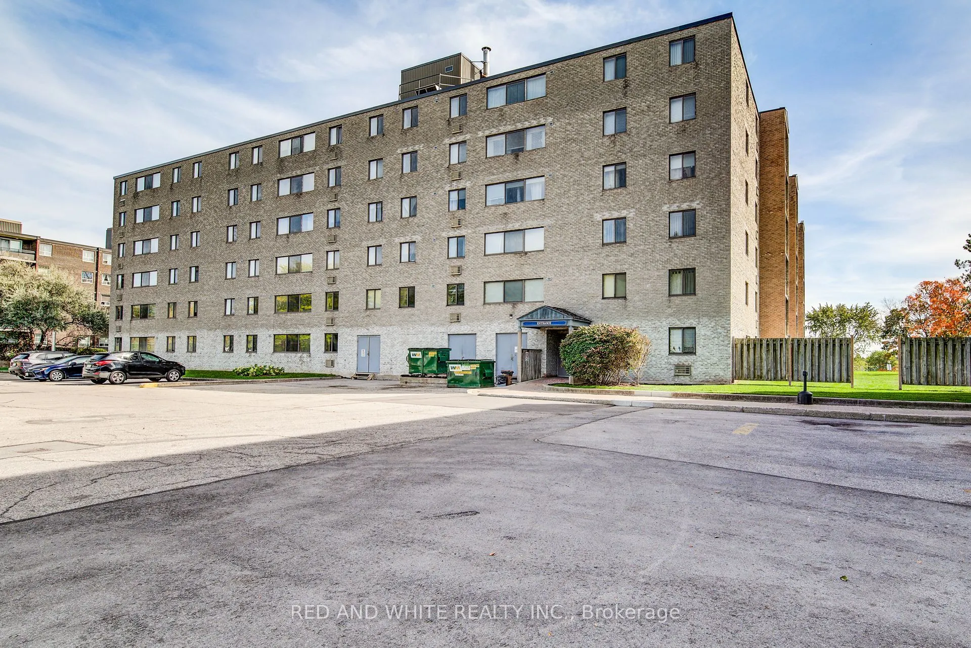 89 Westwood Road, #405