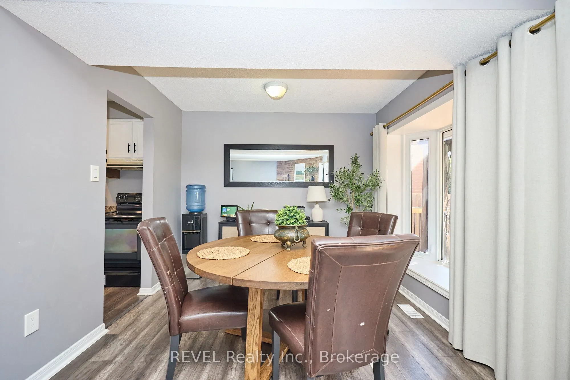 35 Romy Crescent