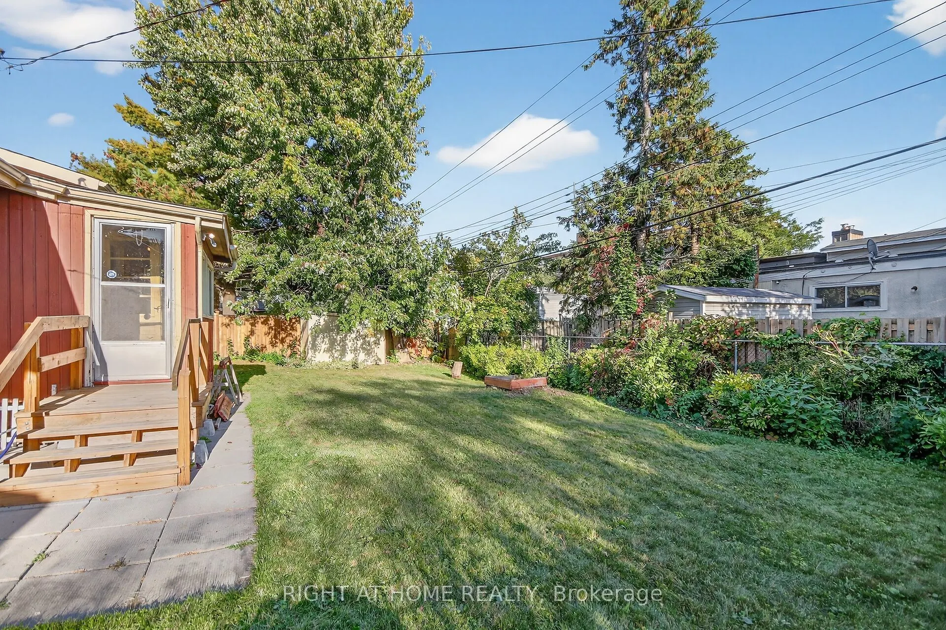 6 Higwood Drive