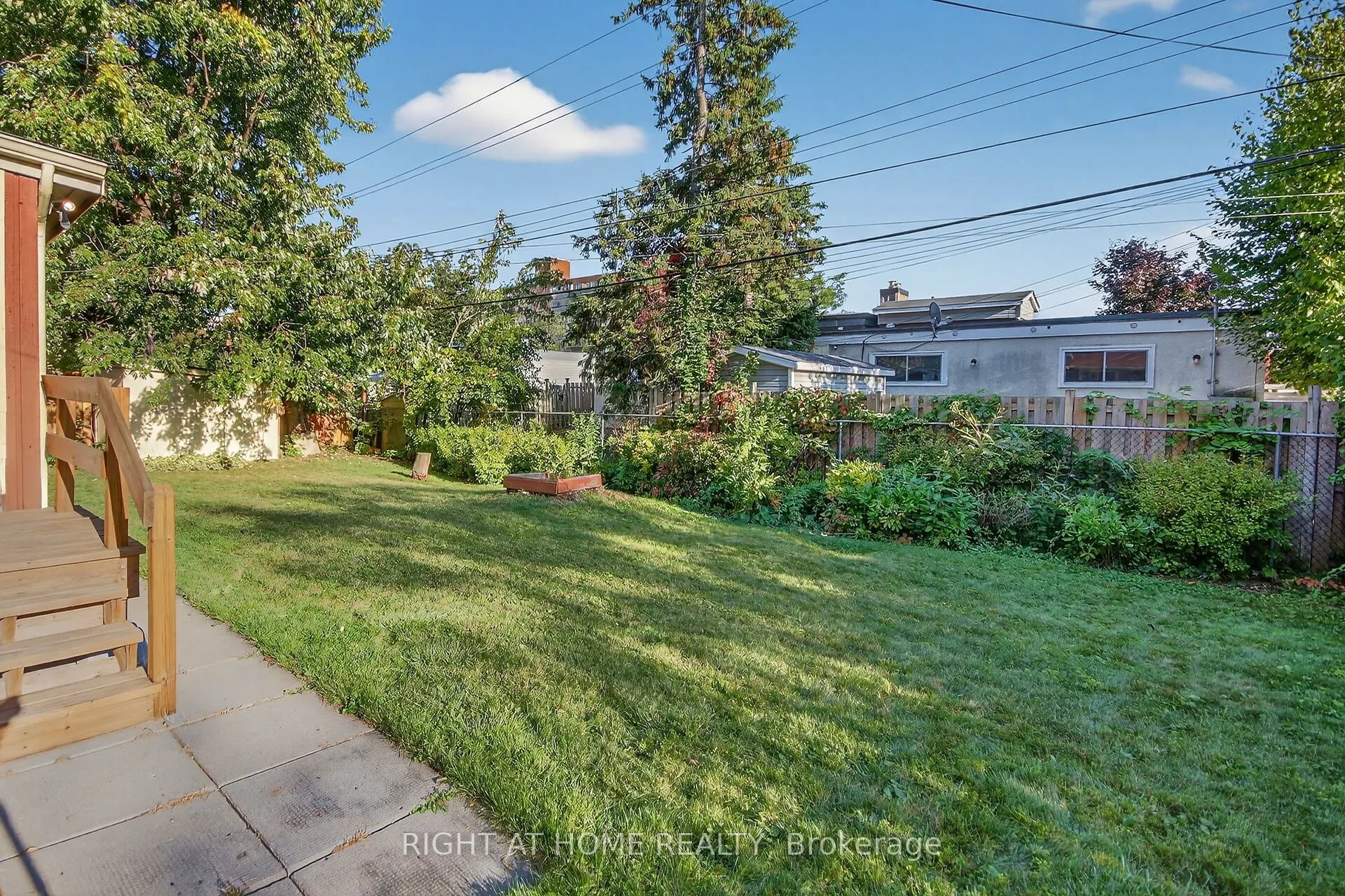 6 Higwood Drive