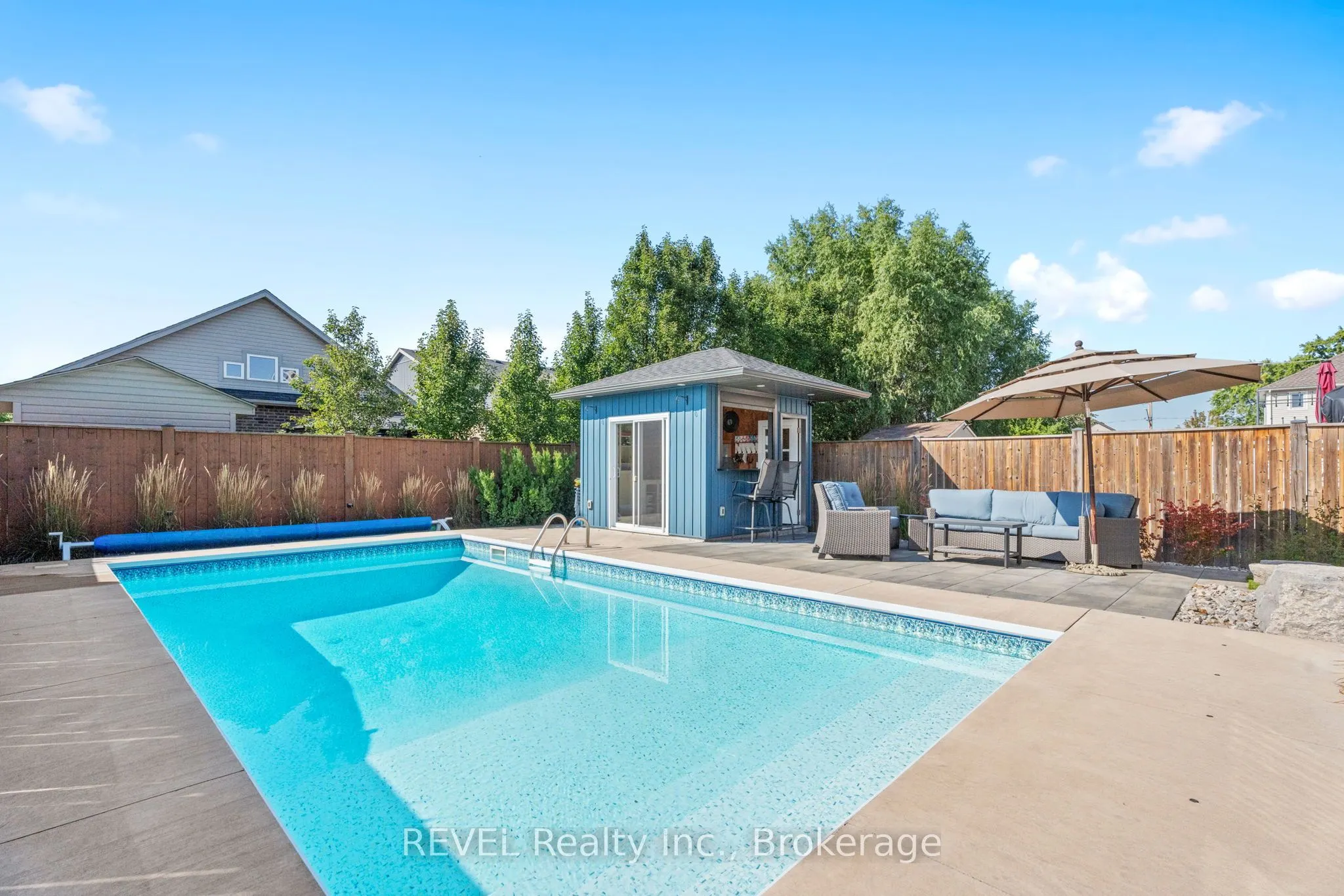 477 Silverwood Avenue