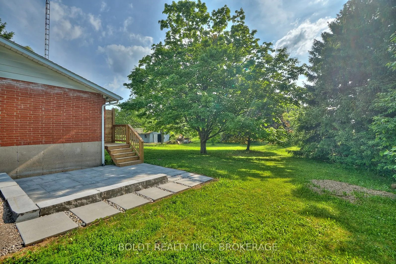 3305 Nineteenth Street