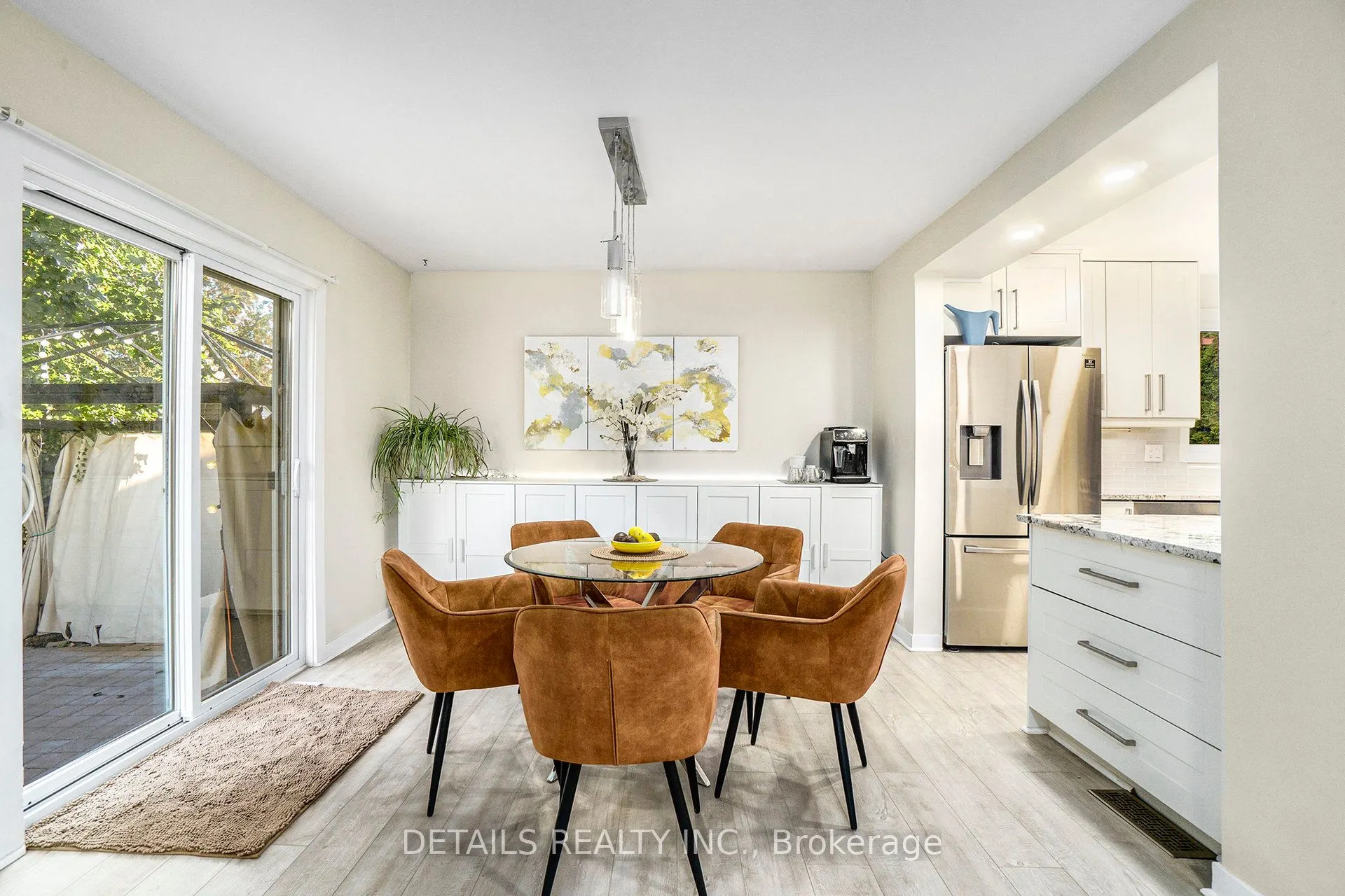 13 Willowview Way