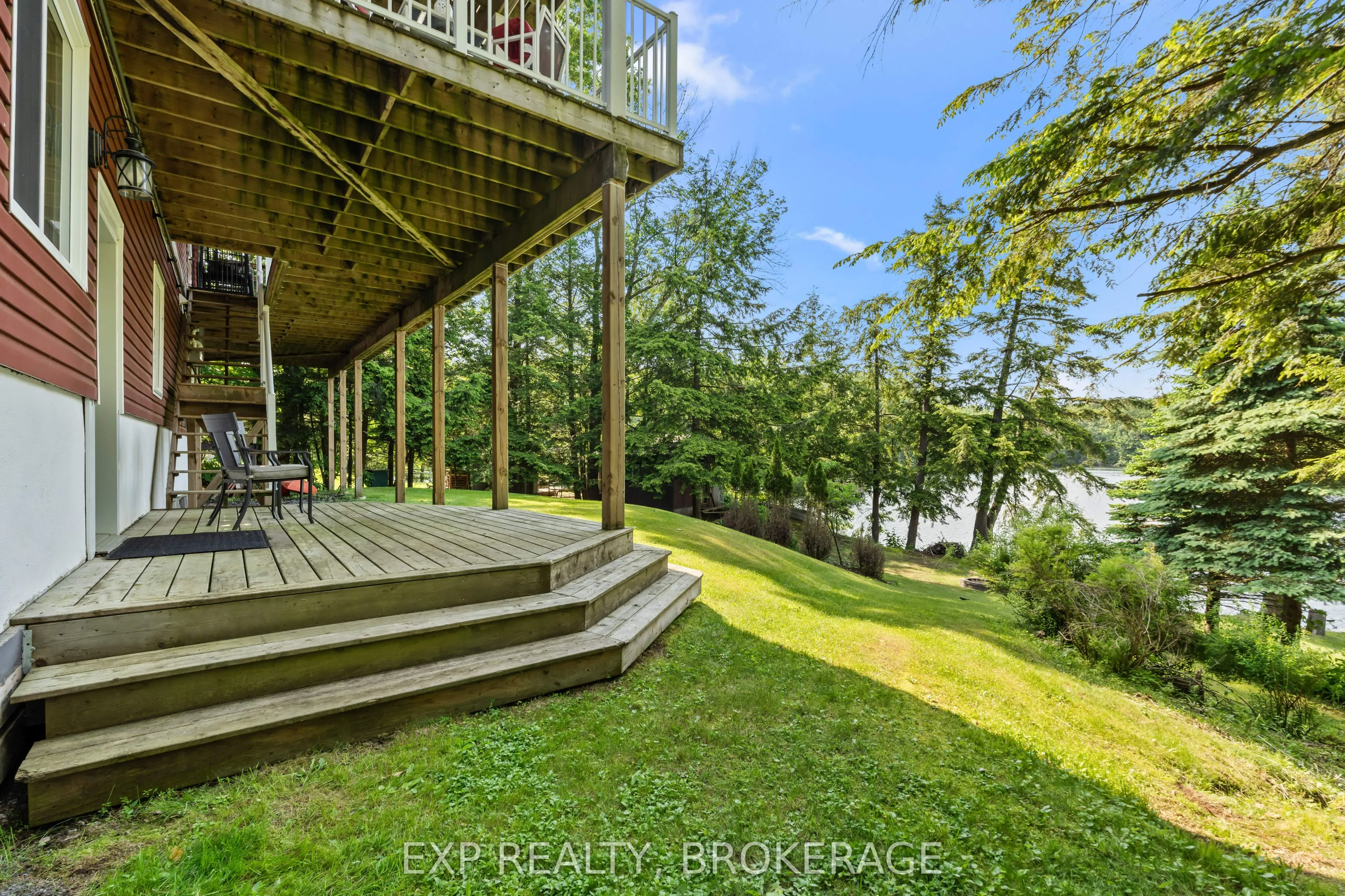 5525 RIDEAU Road