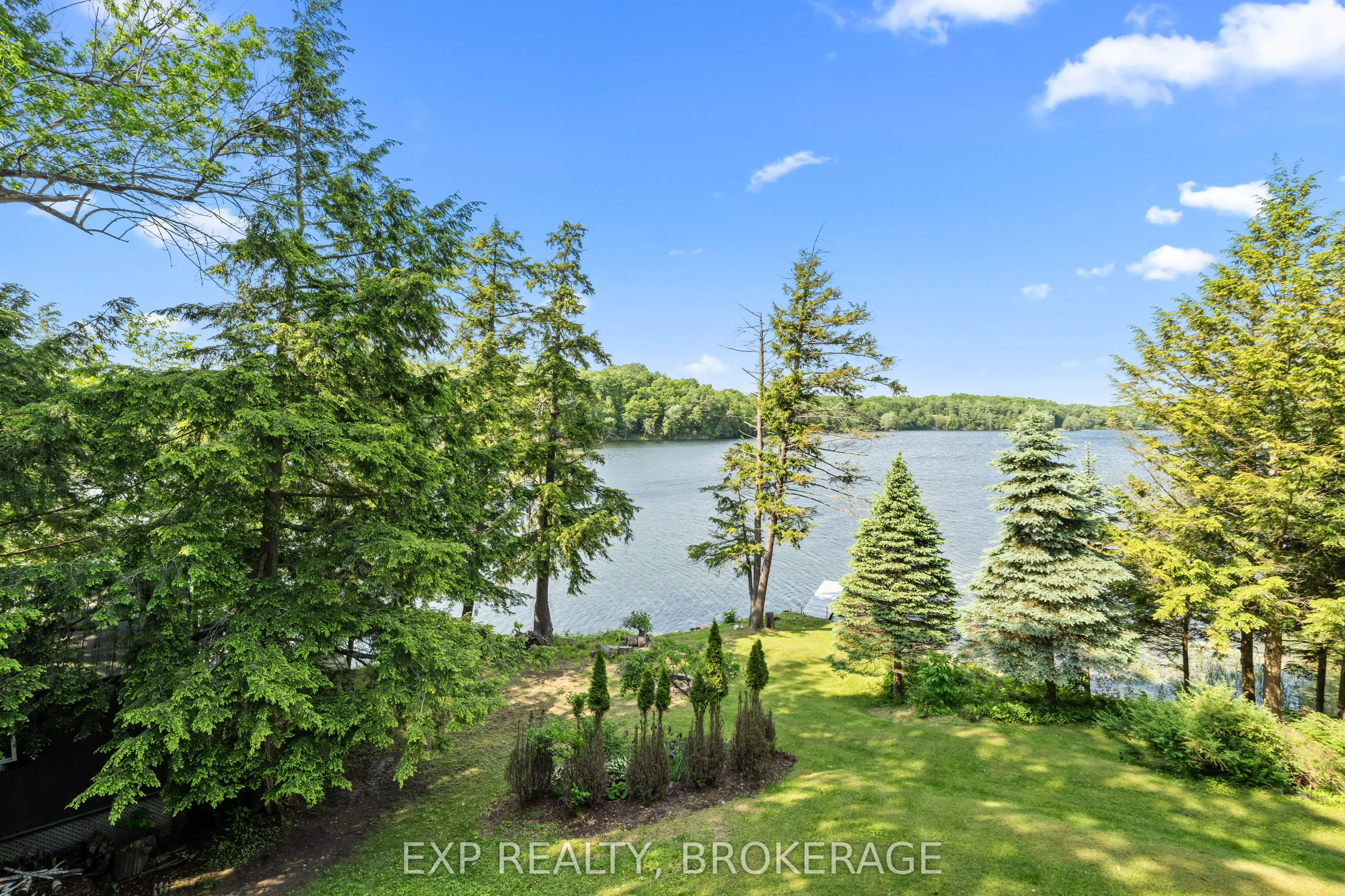 5525 RIDEAU Road