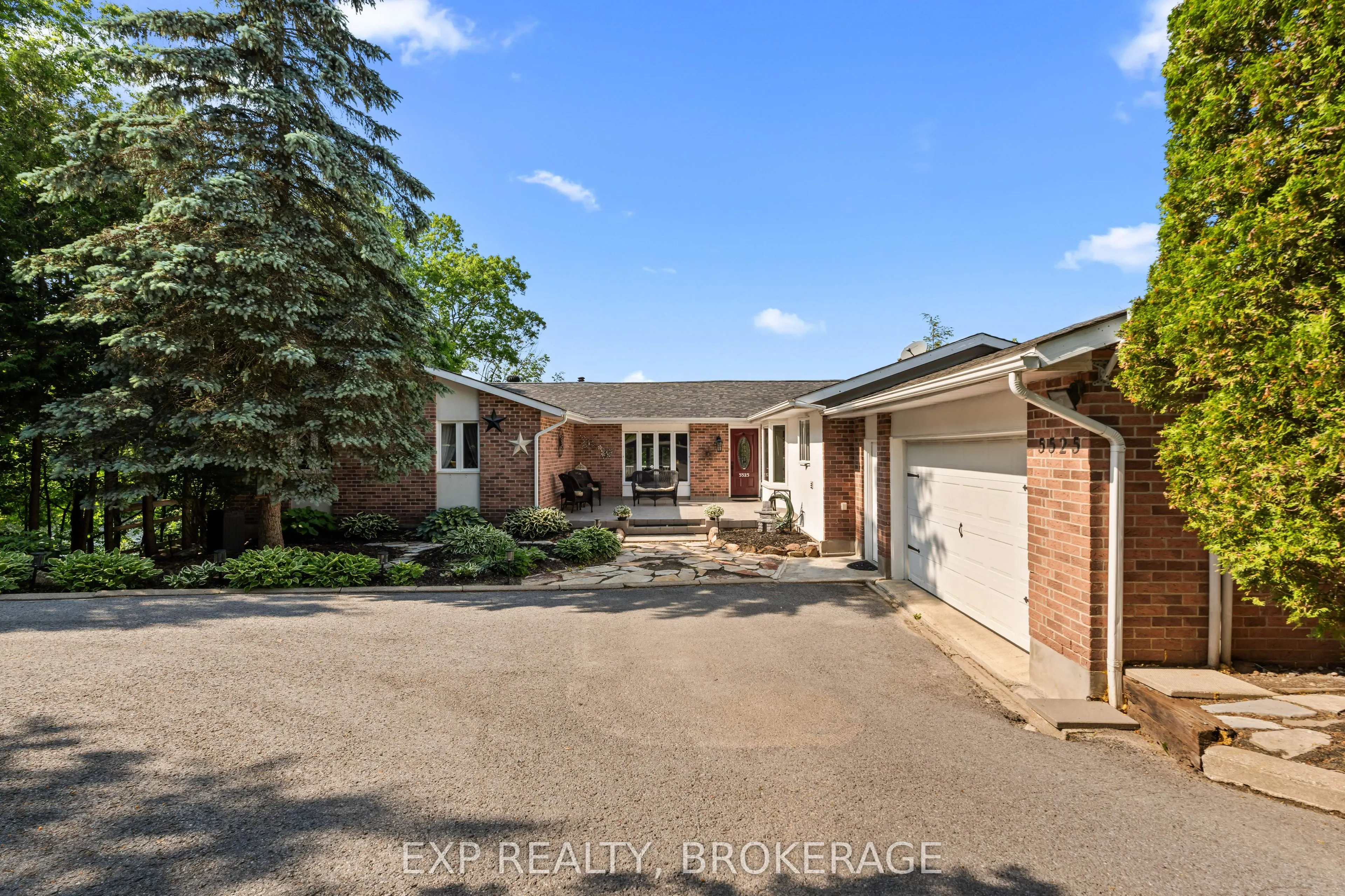 5525 RIDEAU Road