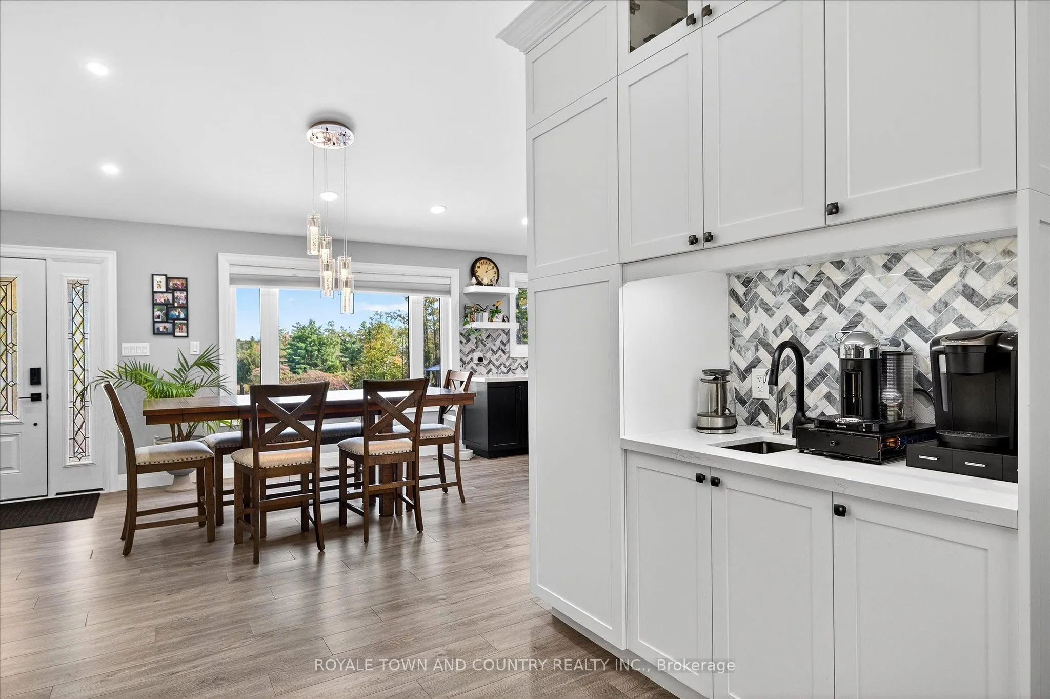 9 Lytle Lane