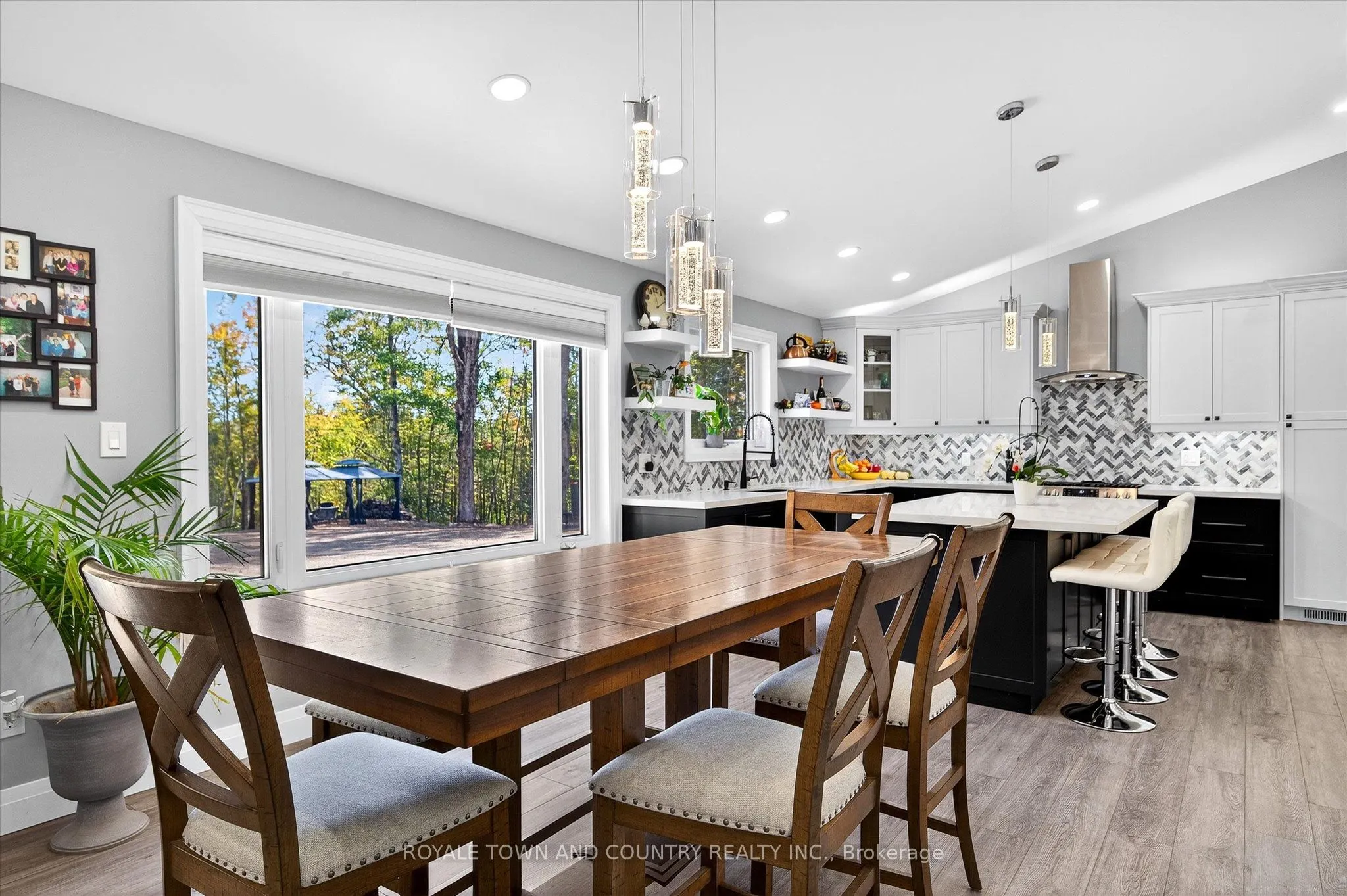 9 Lytle Lane