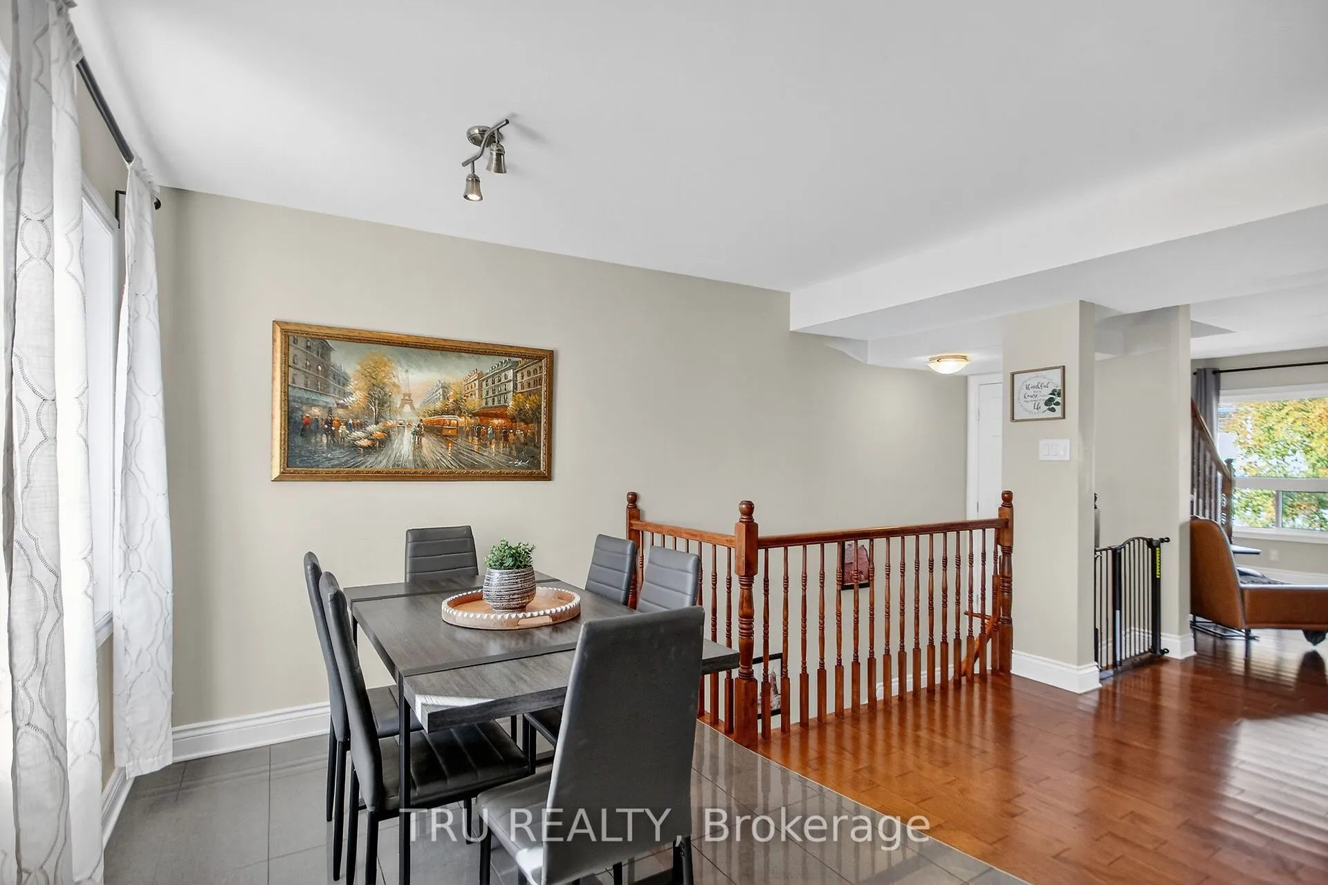 2642 Palings Private