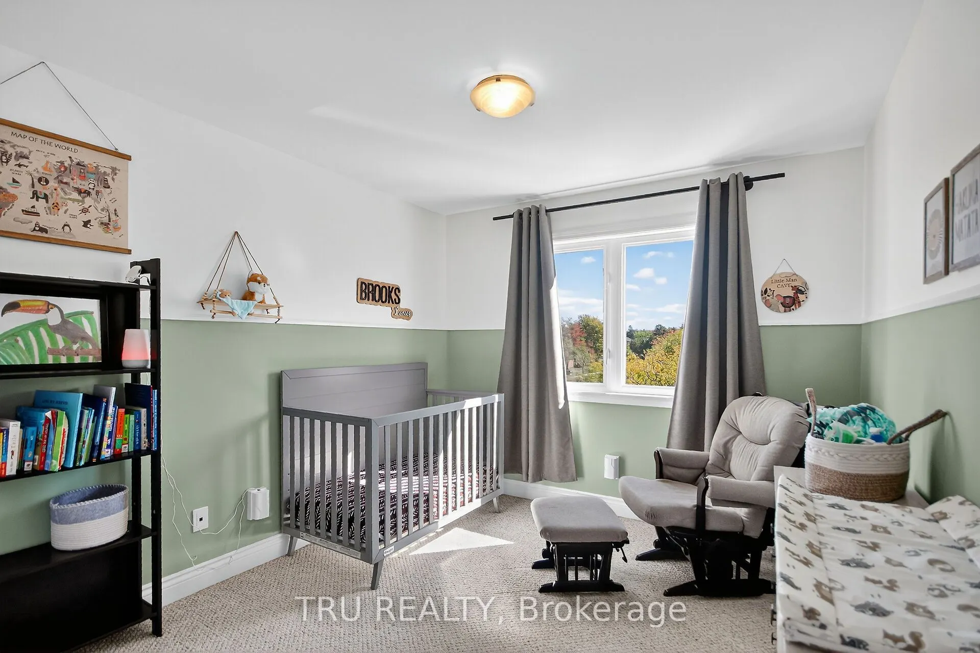 2642 Palings Private