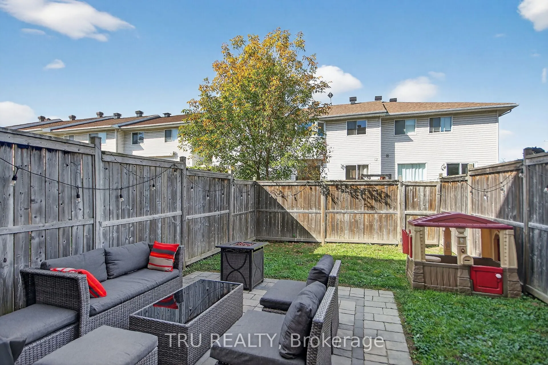 2642 Palings Private