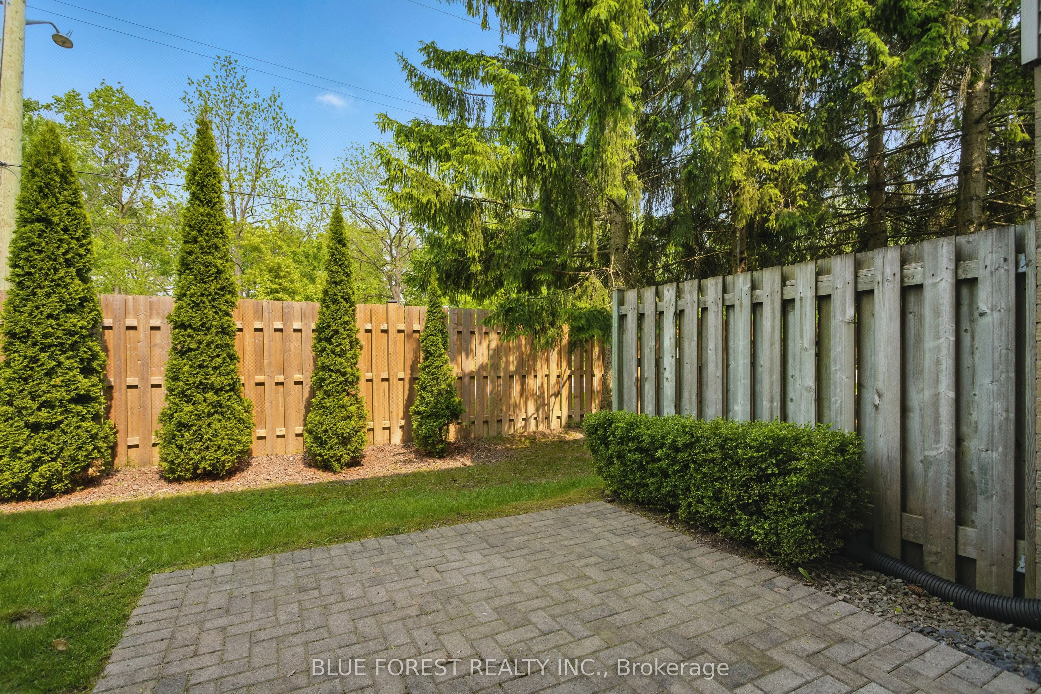 1990 Wavell Street, #82