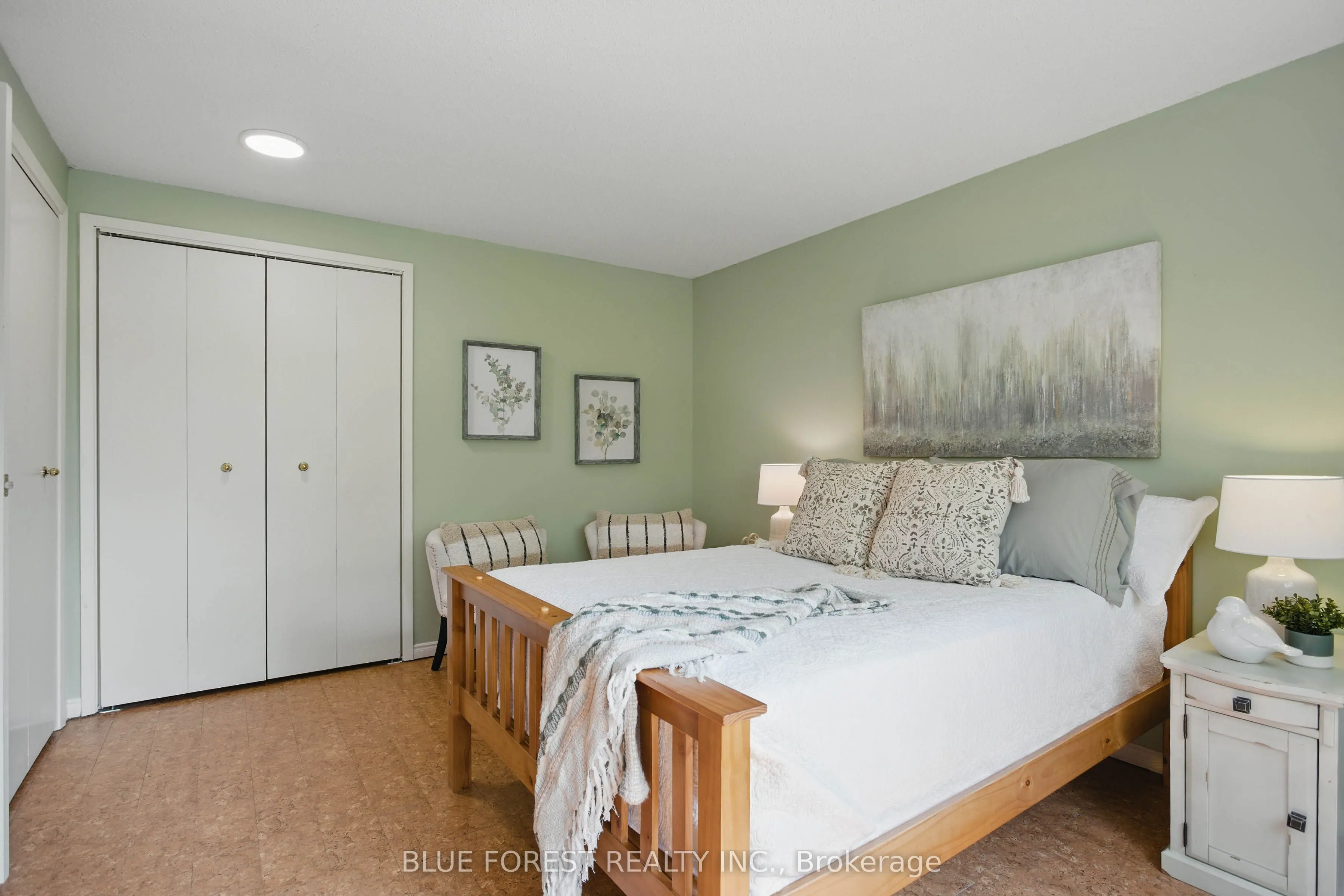 1990 Wavell Street, #82