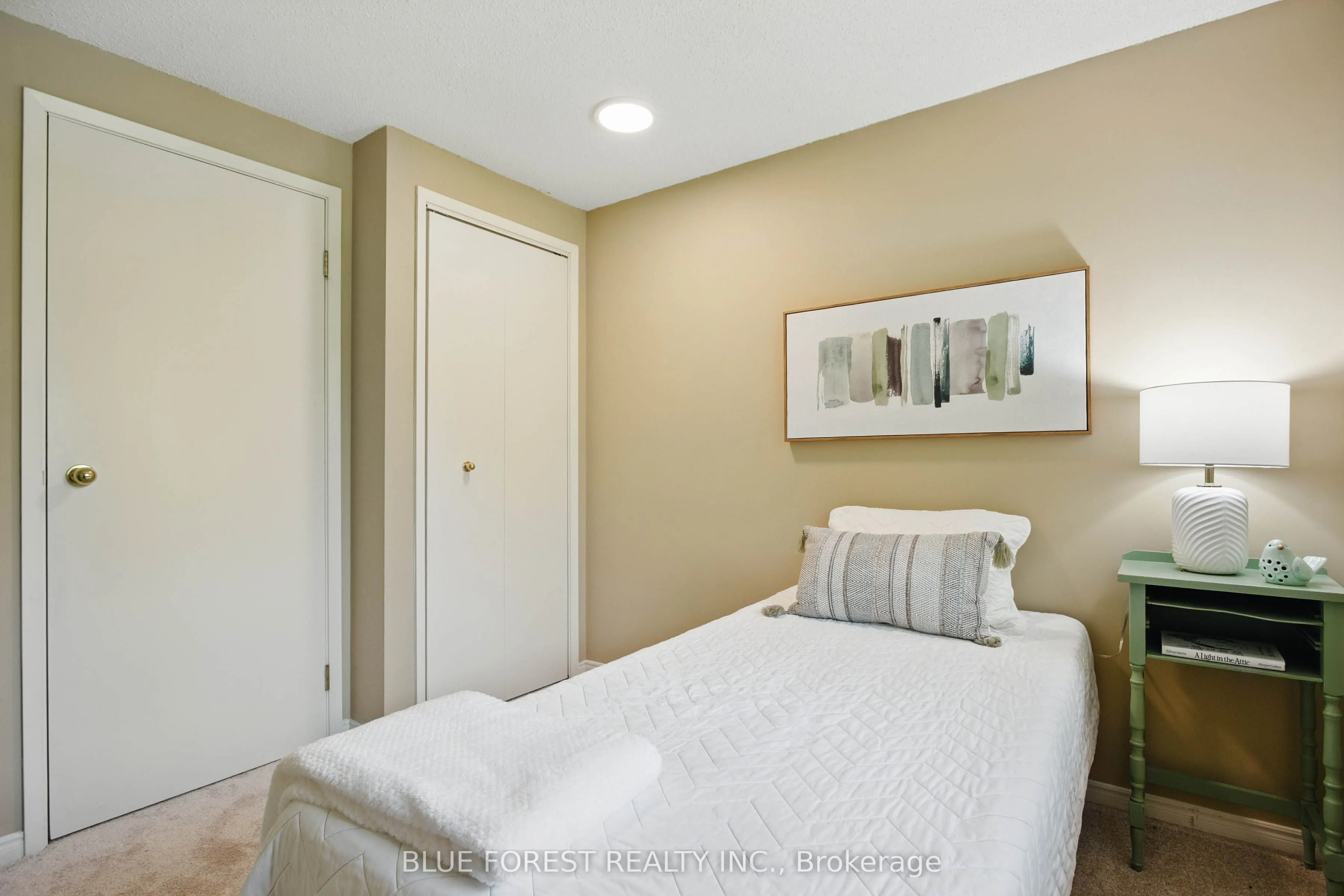 1990 Wavell Street, #82