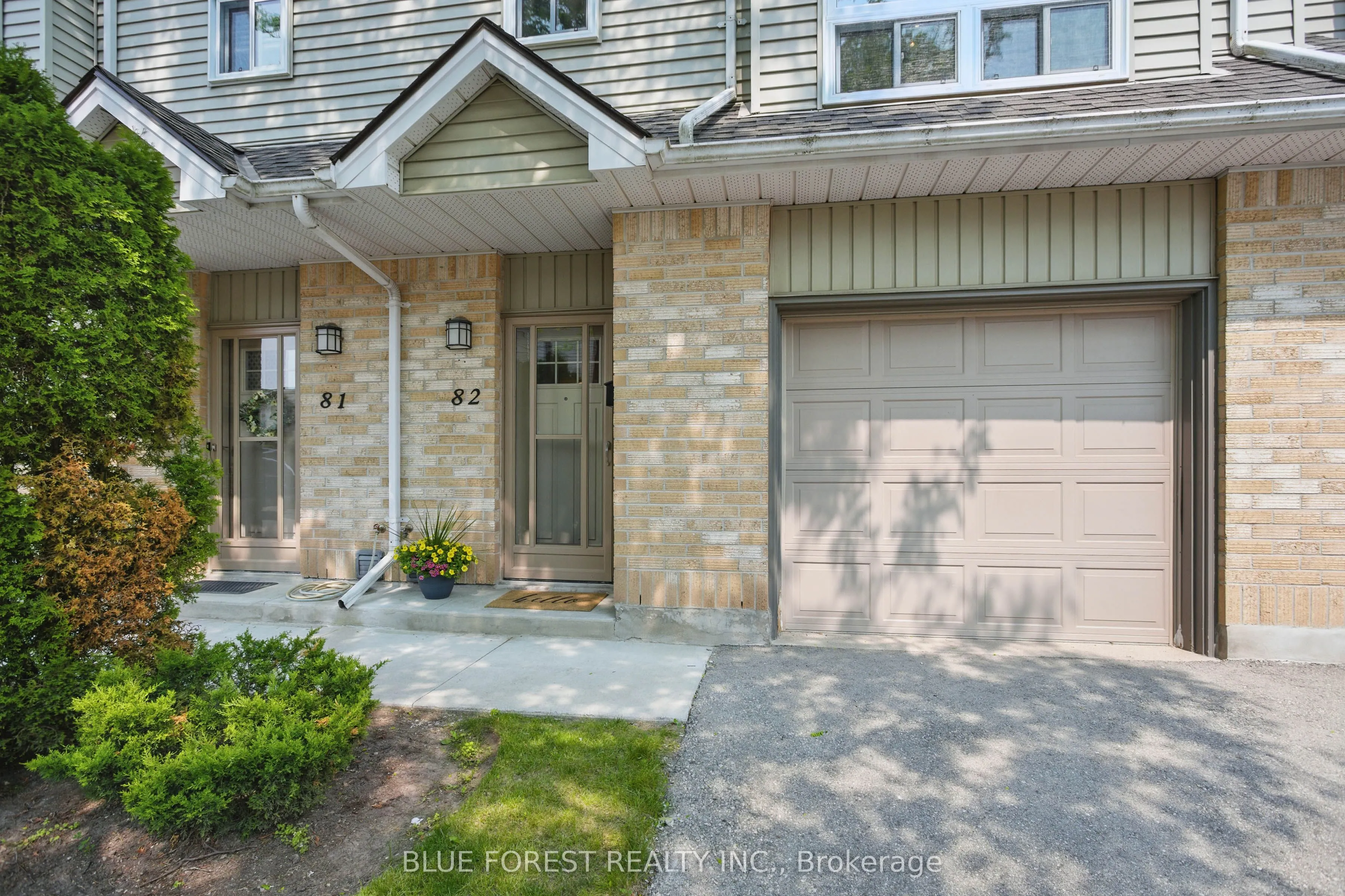 1990 Wavell Street, #82