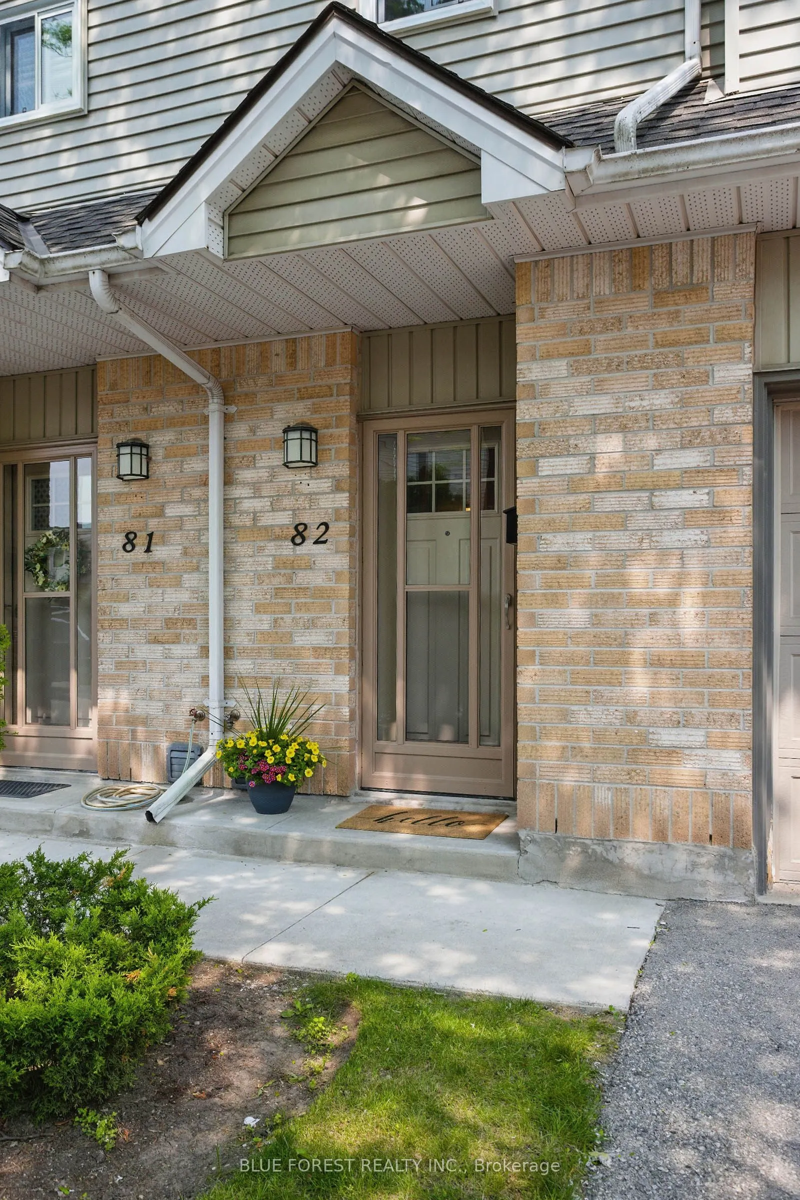 1990 Wavell Street, #82