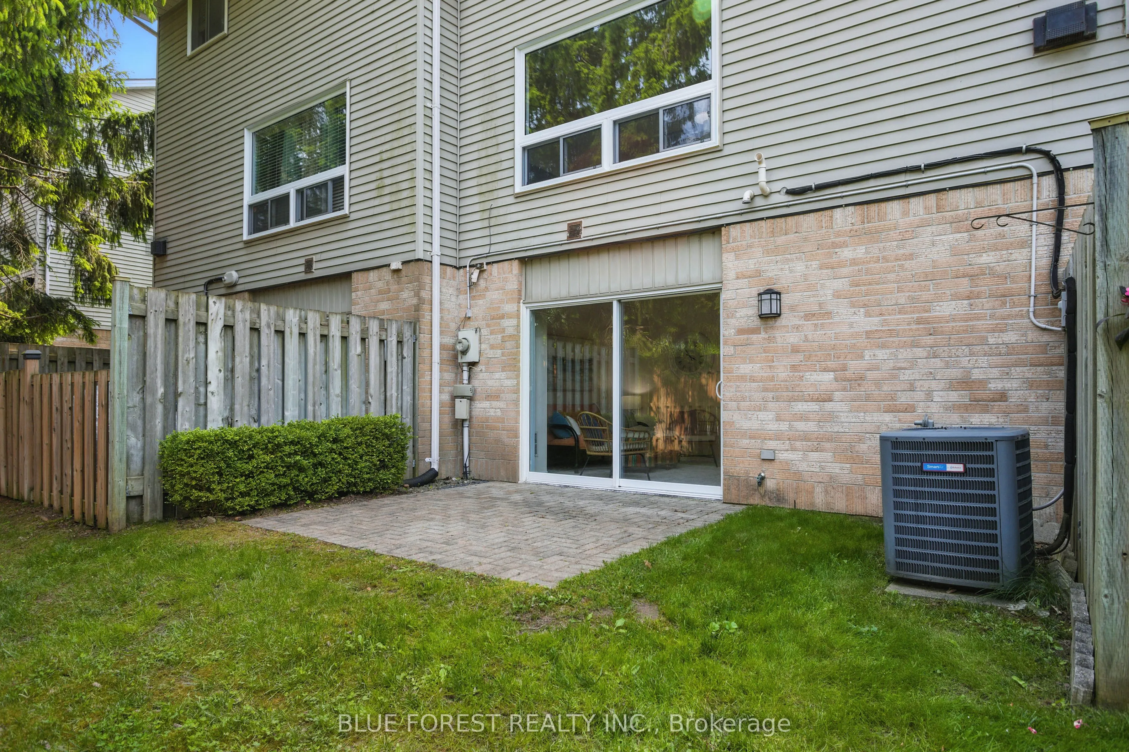 1990 Wavell Street, #82