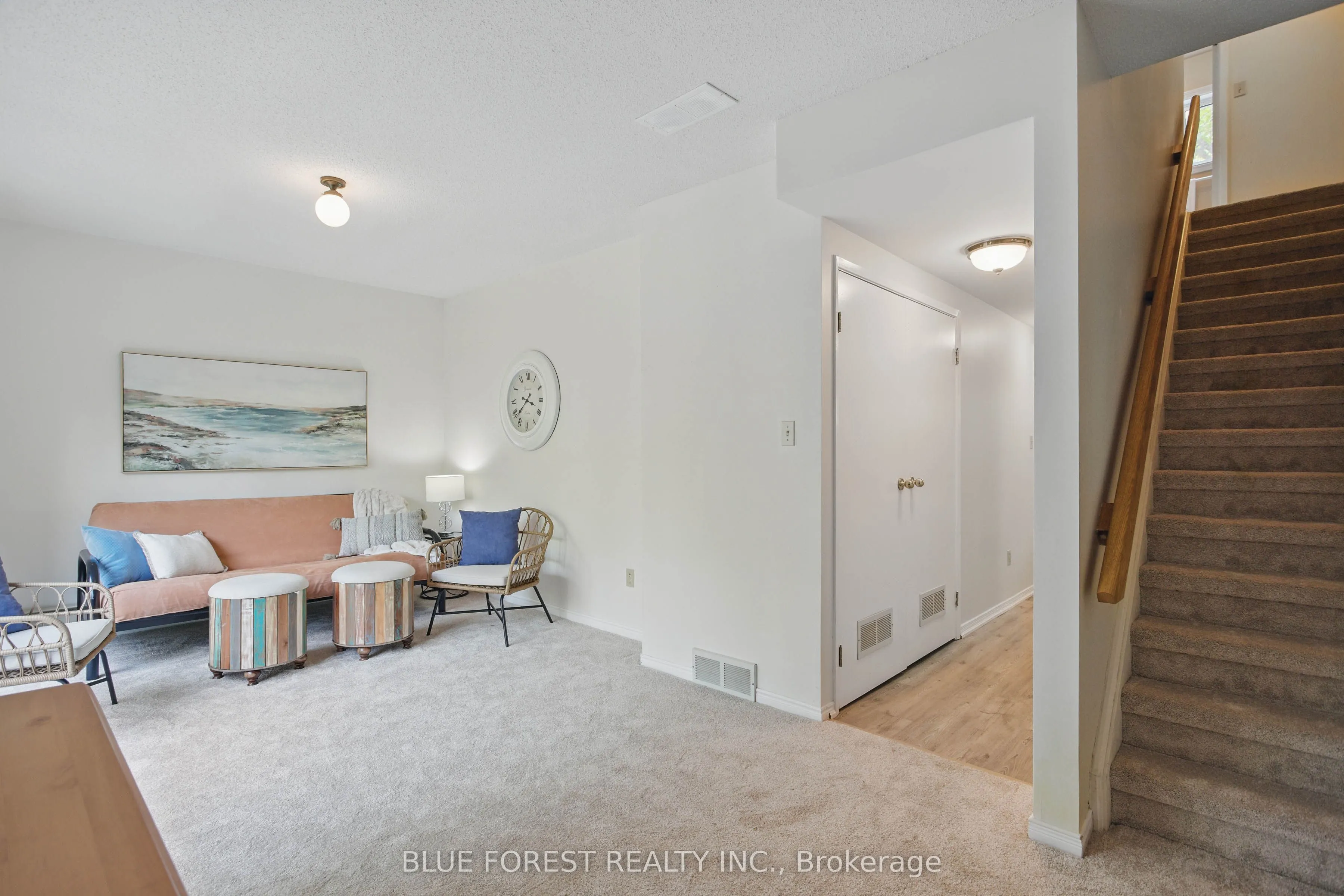 1990 Wavell Street, #82
