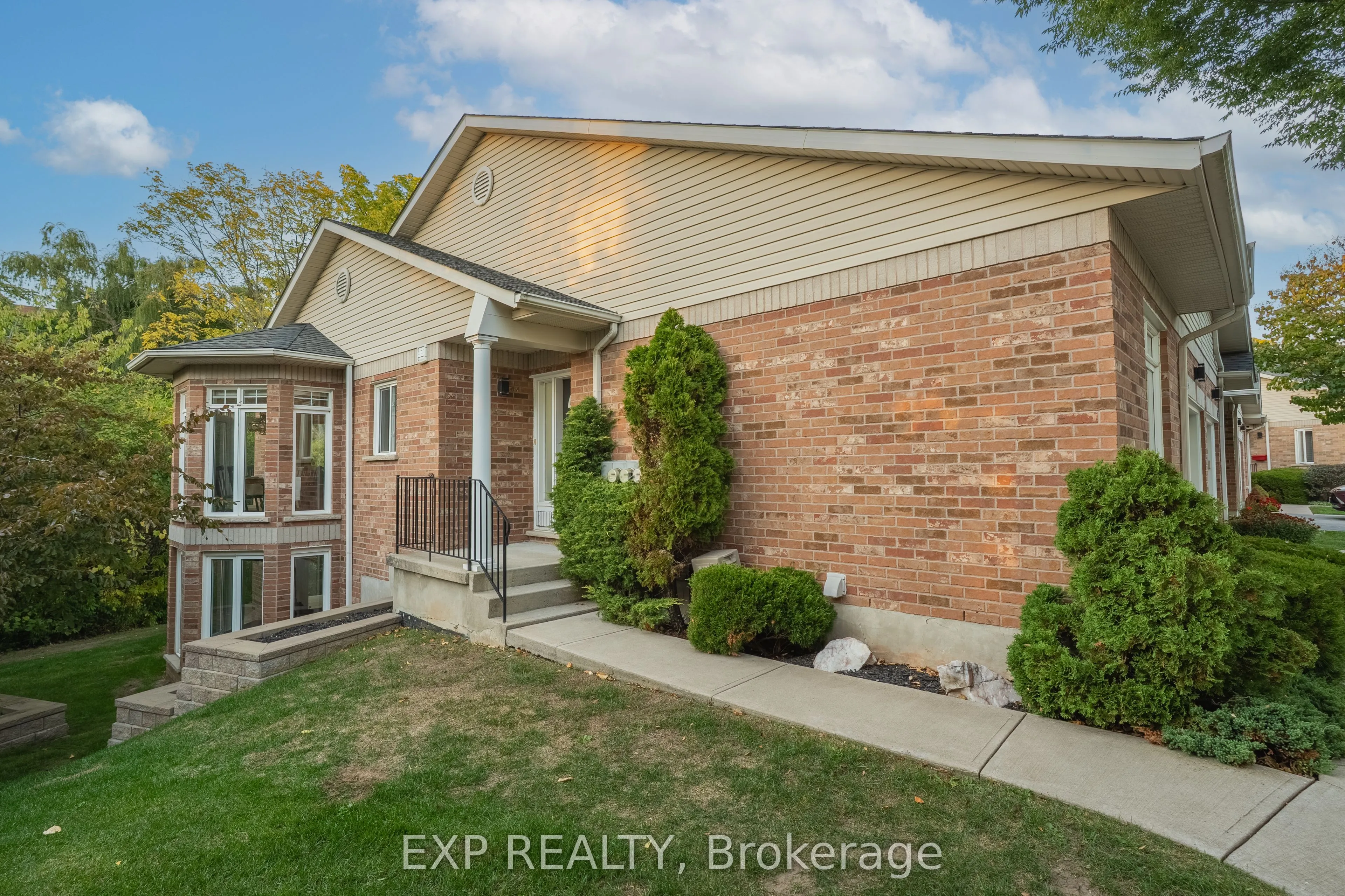 53 Bunting Road, #17