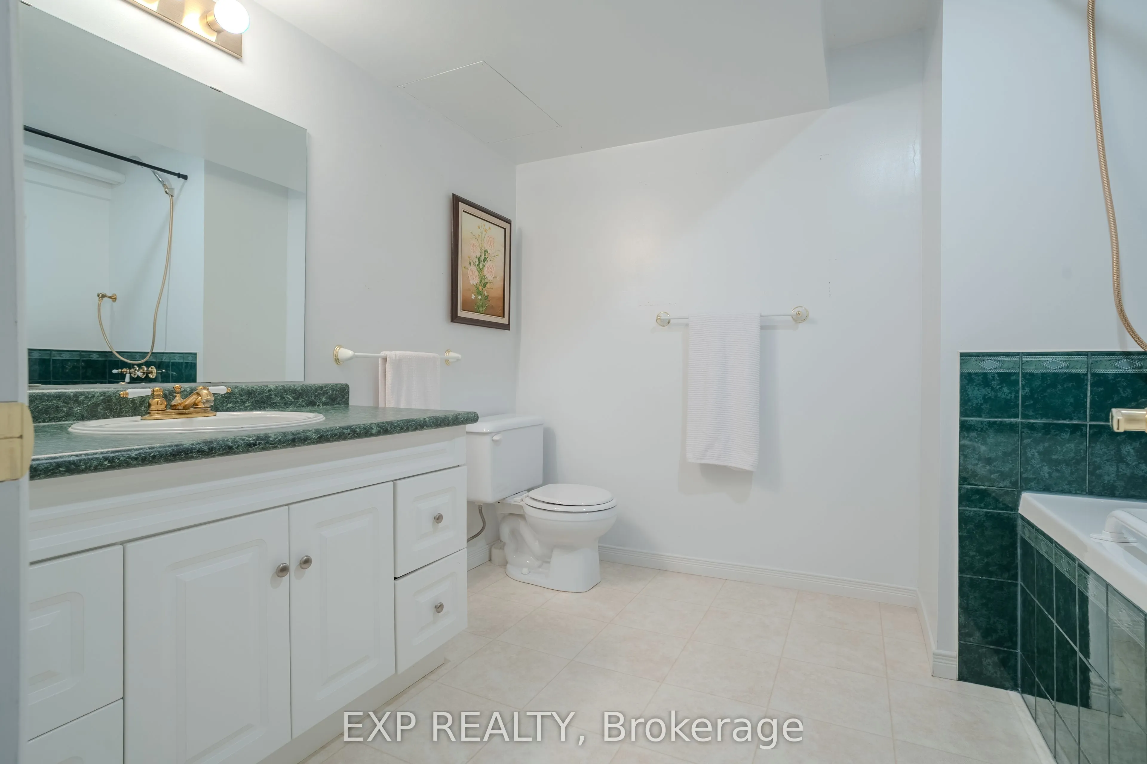 53 Bunting Road, #17