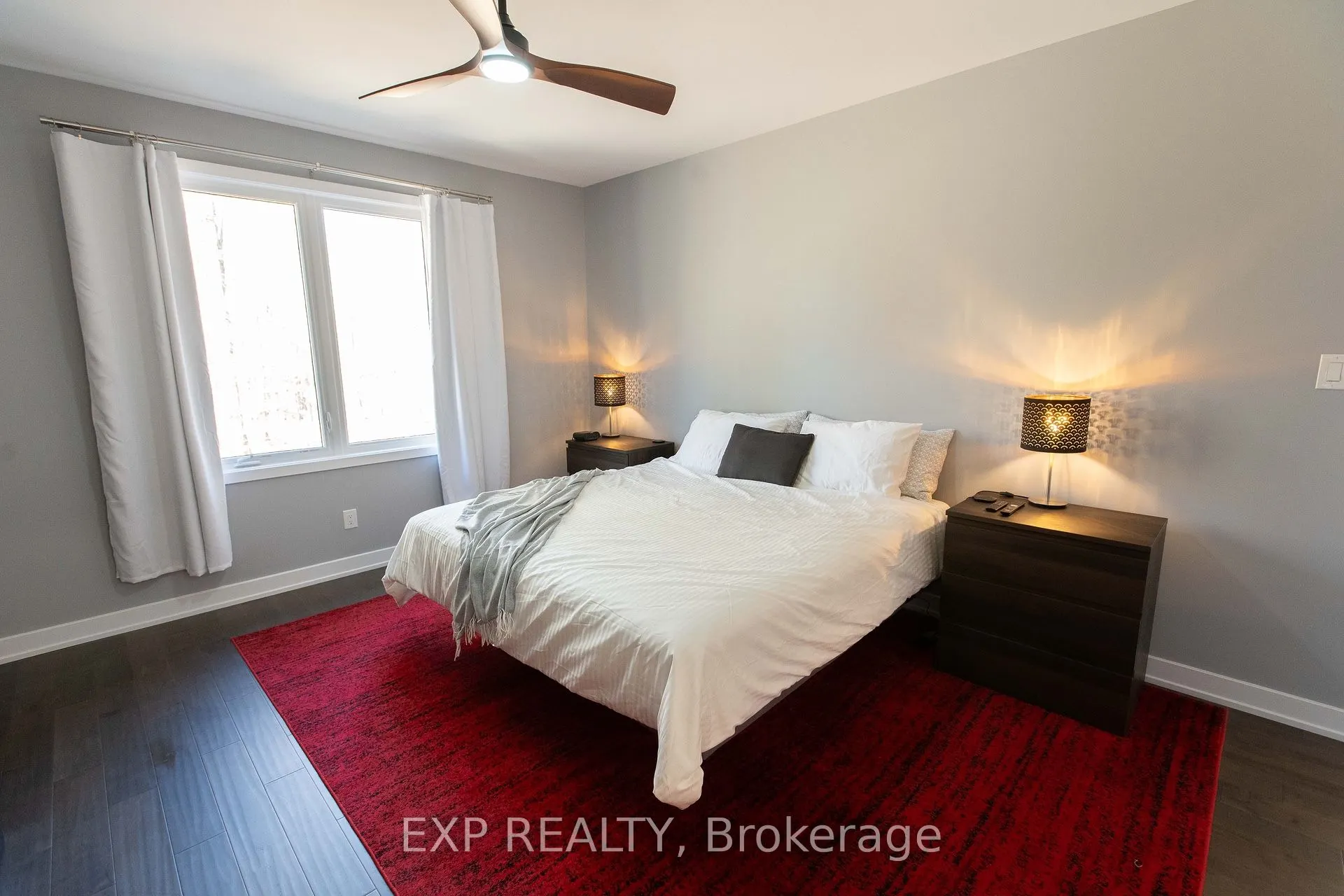 111 Frank Fisher Crescent