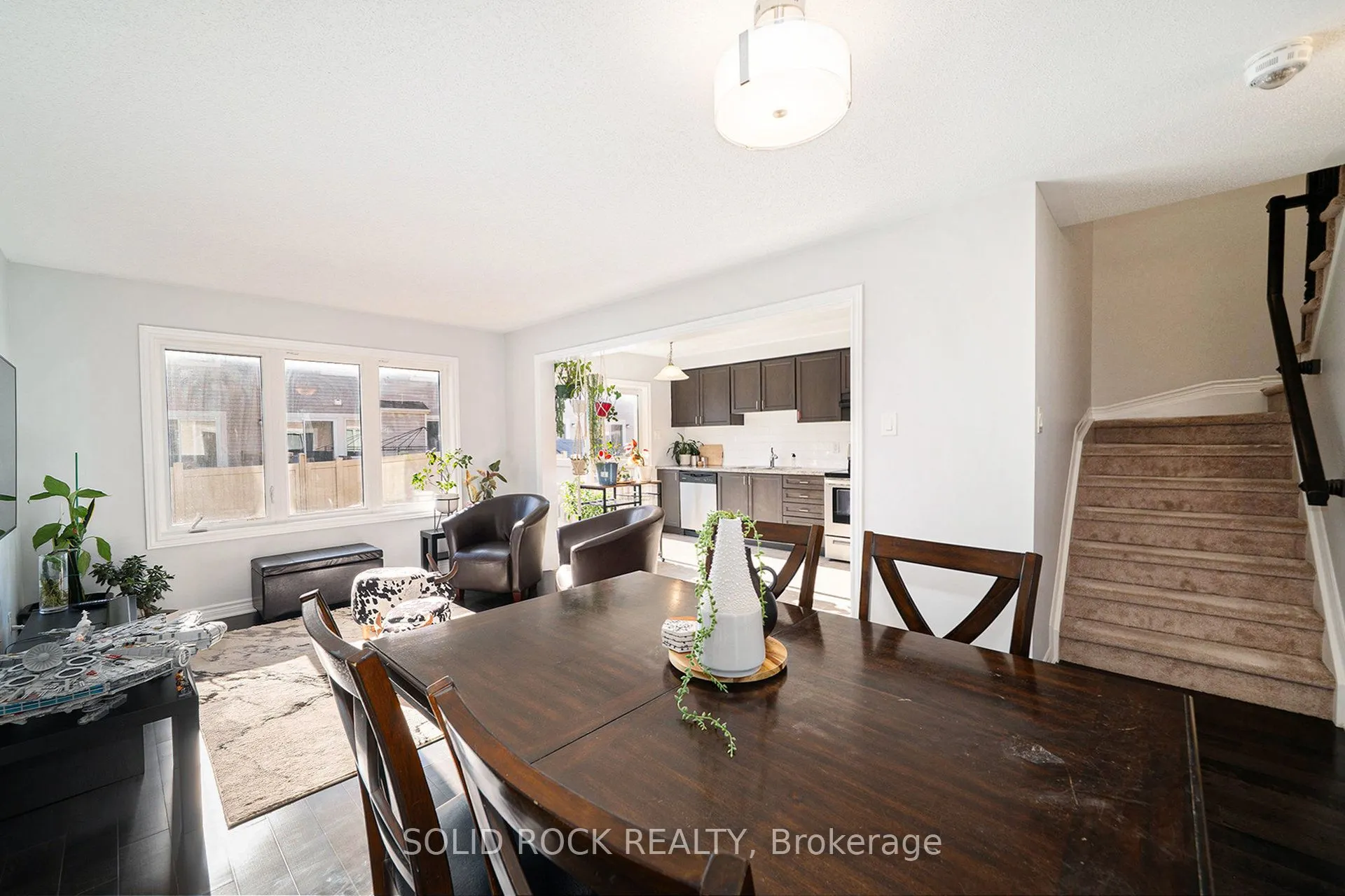 380 Rouncey Road