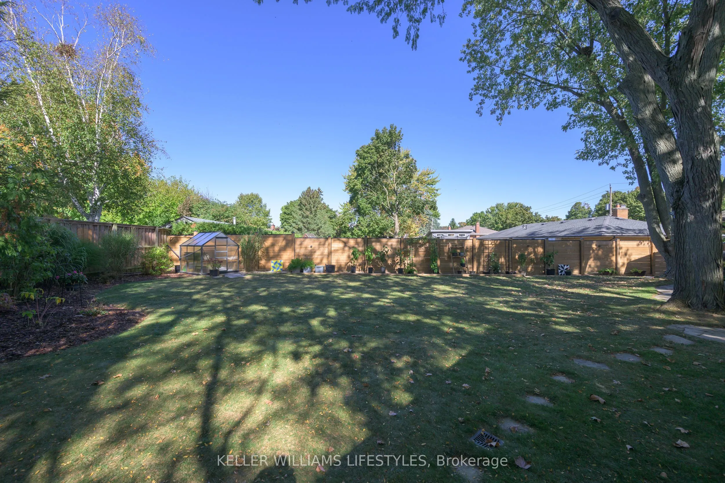9 Outer Drive