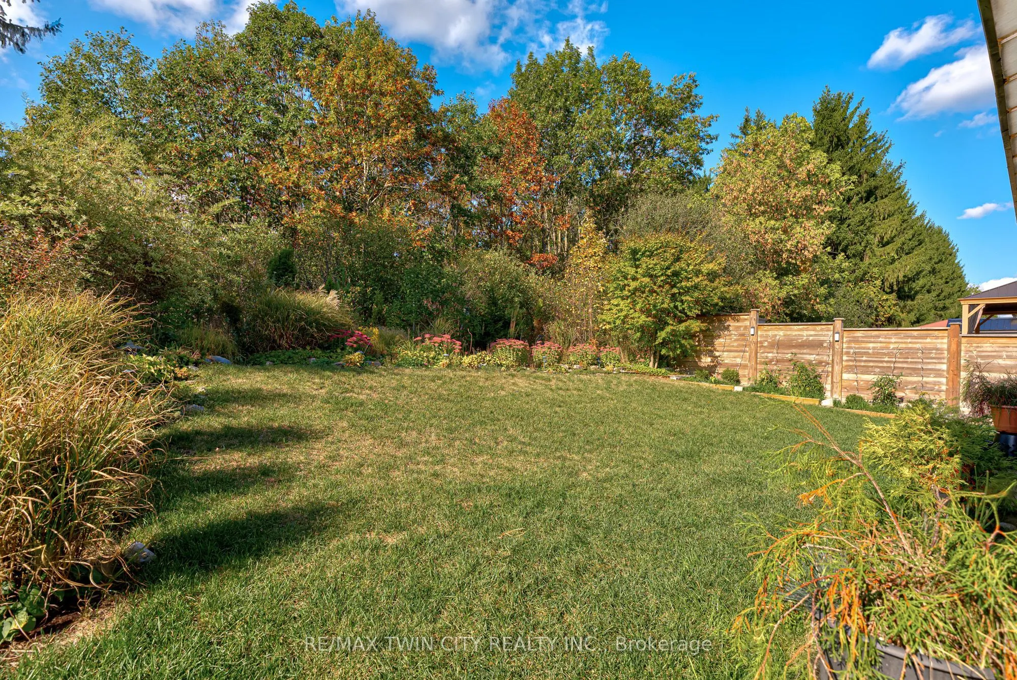 138 Eaglecrest Street
