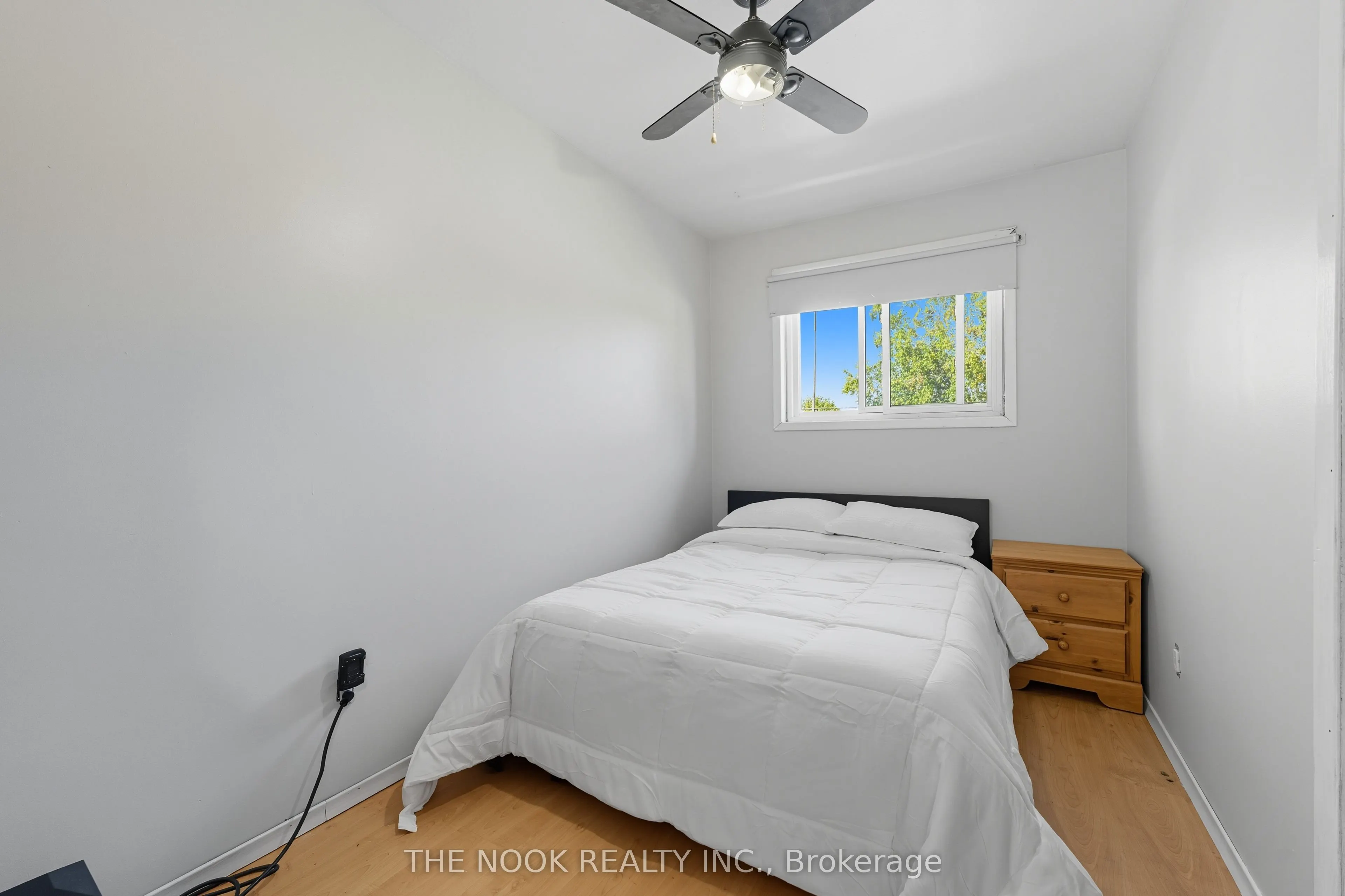 288 Collison Crescent
