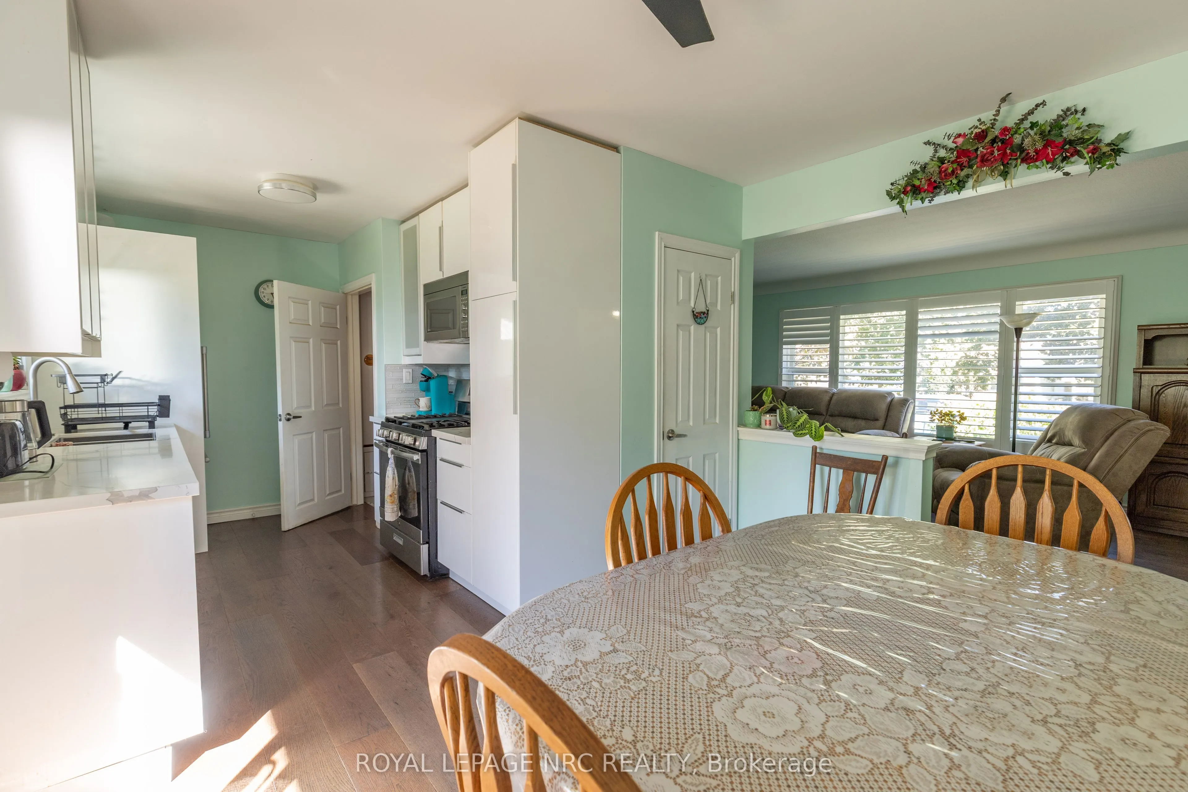 11 Brookdale Avenue