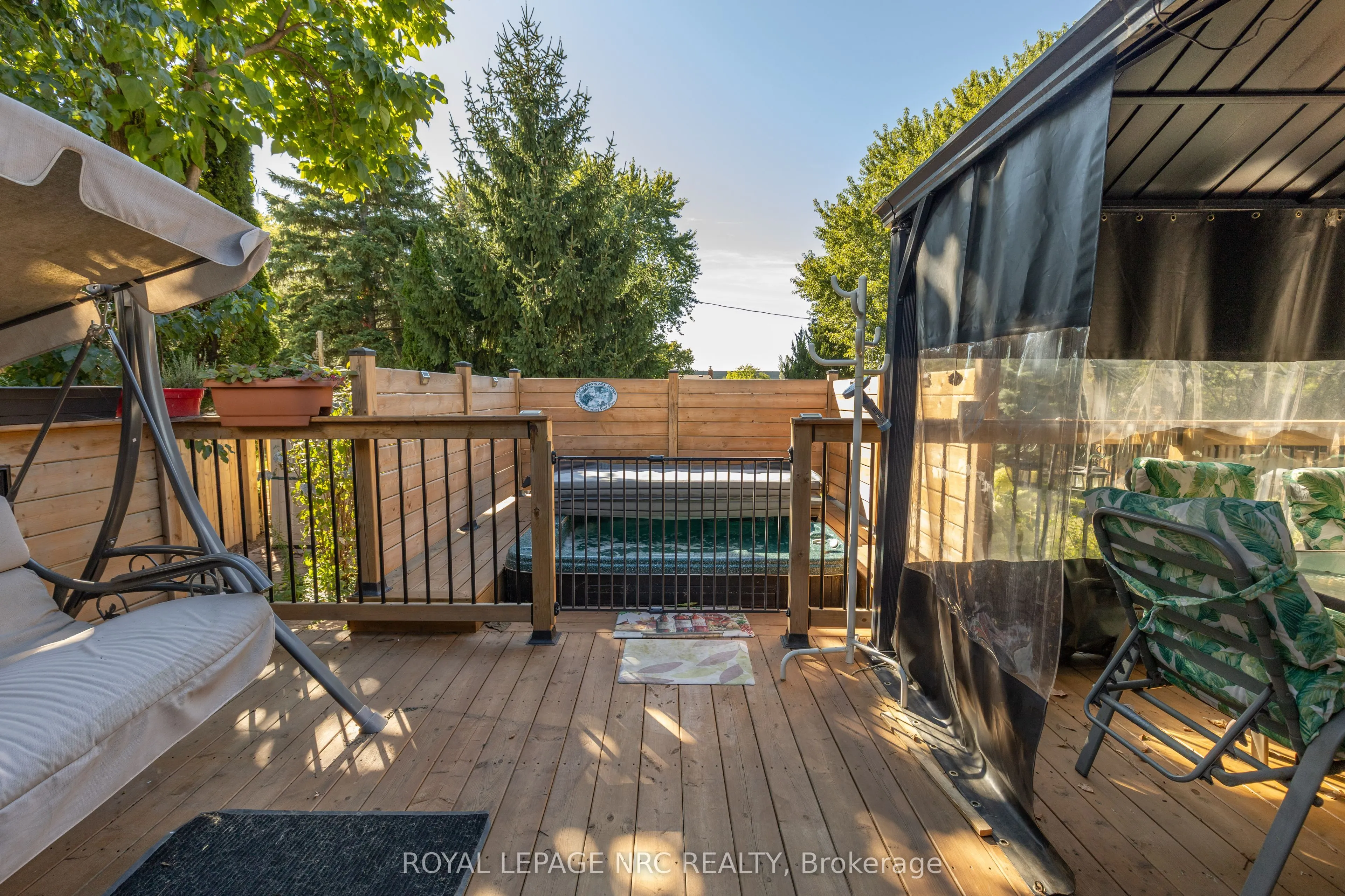 11 Brookdale Avenue