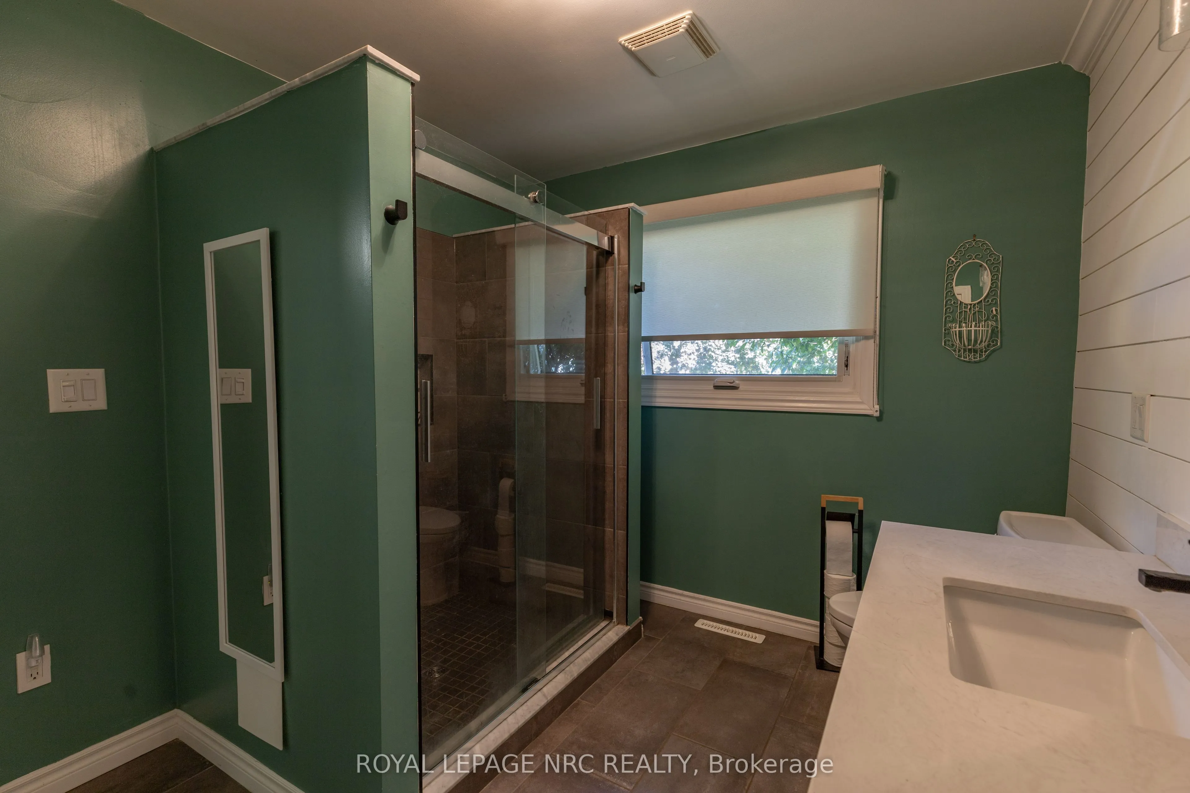 11 Brookdale Avenue