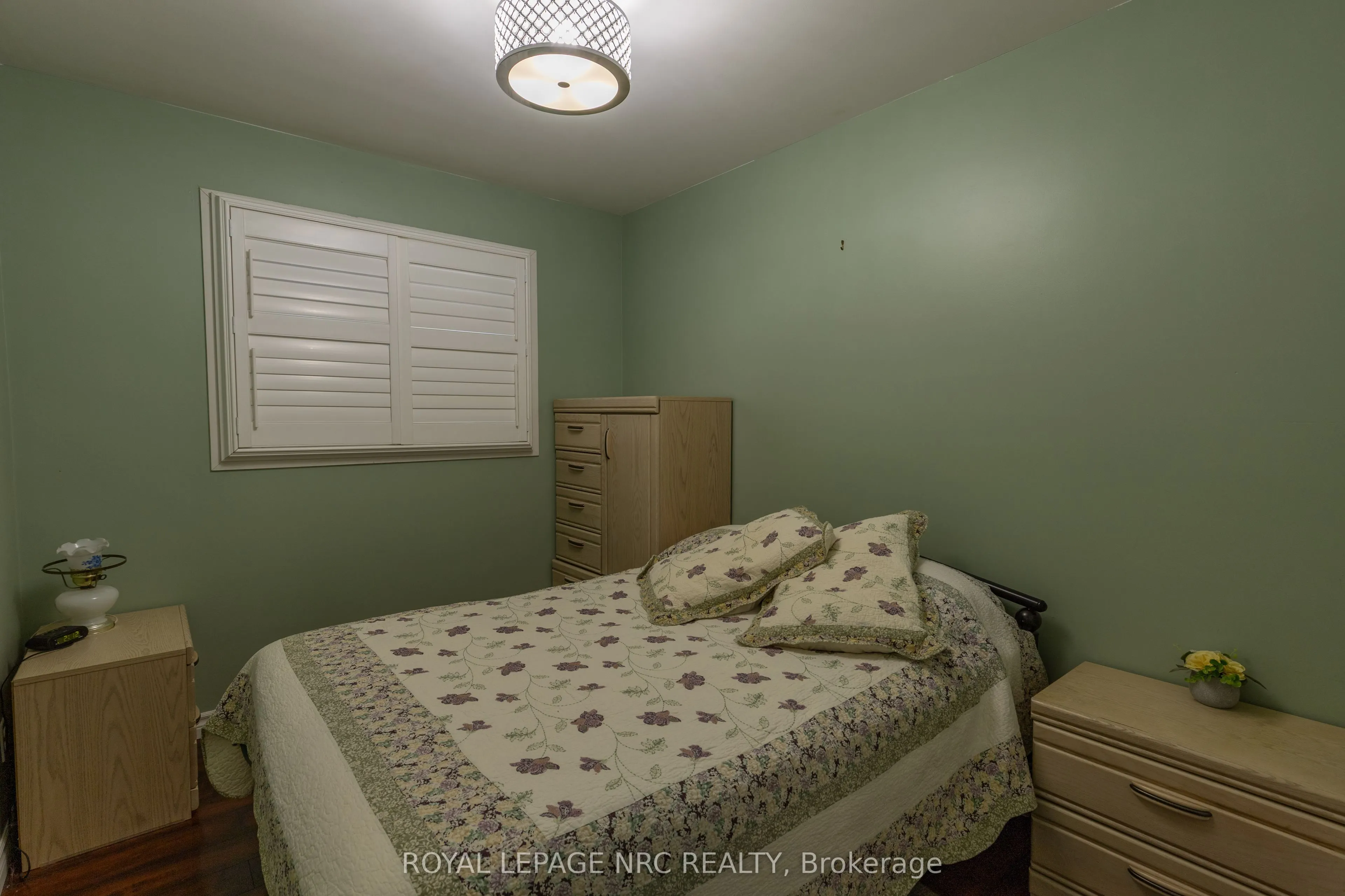 11 Brookdale Avenue