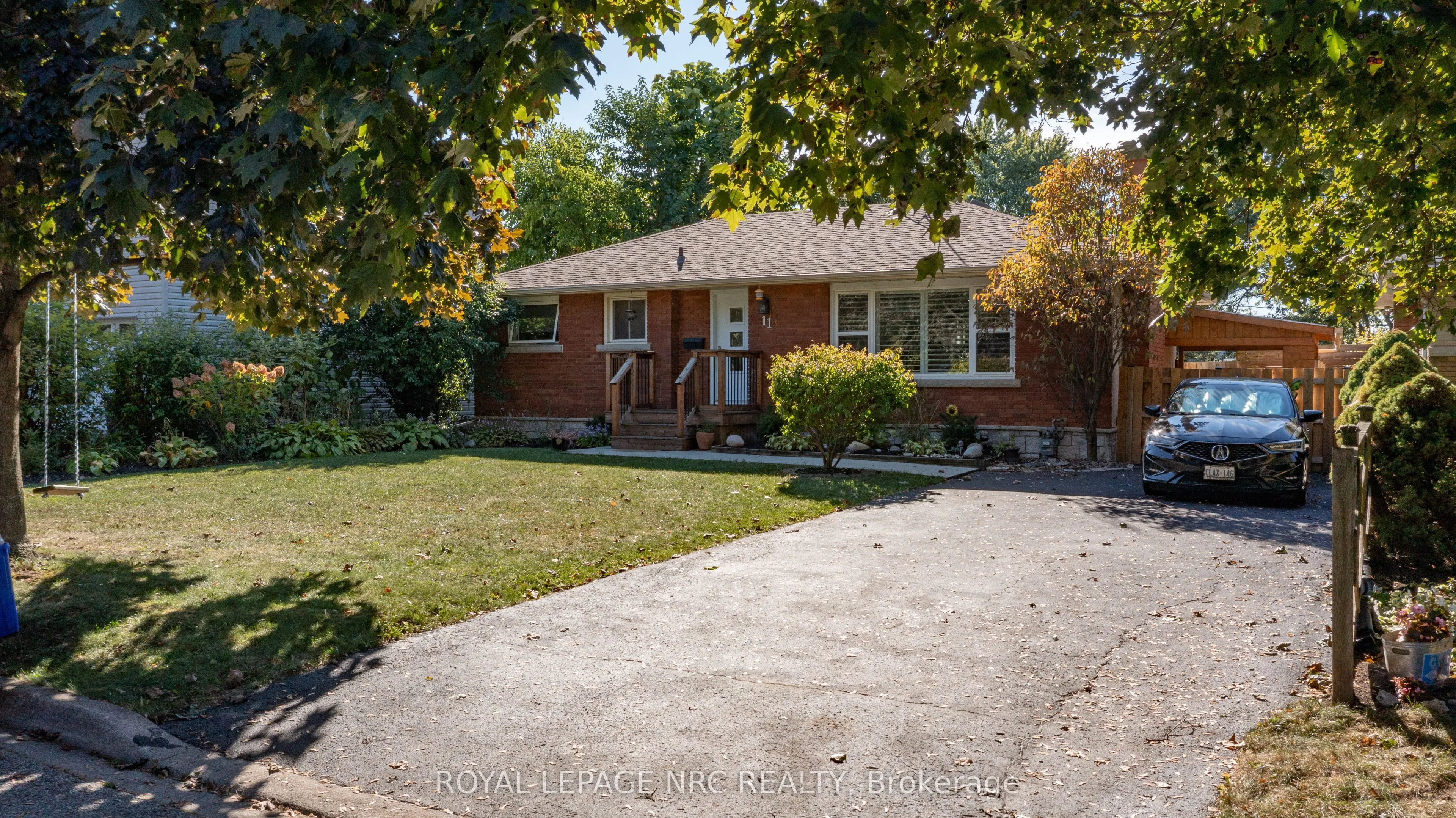 11 Brookdale Avenue