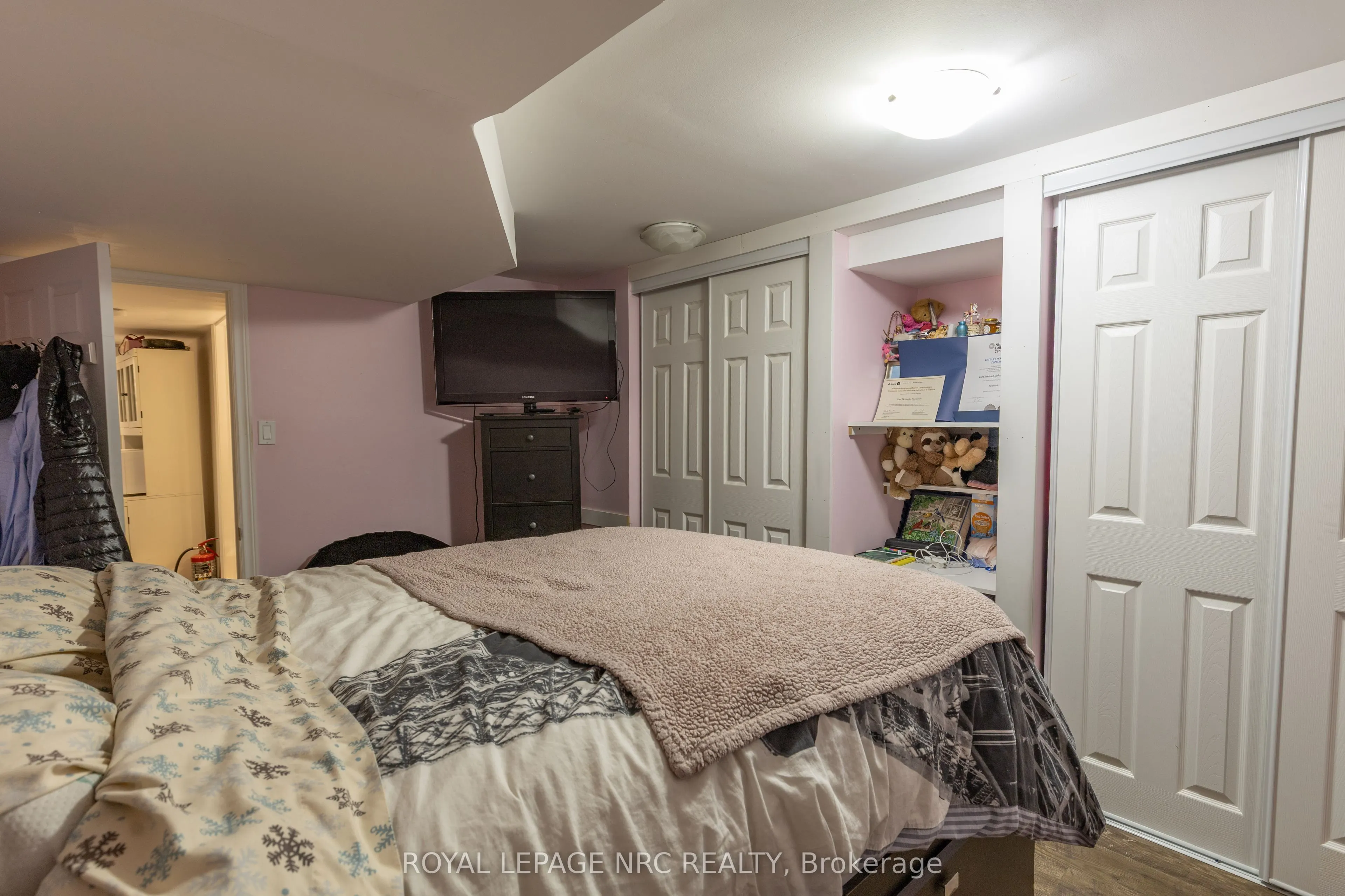 11 Brookdale Avenue