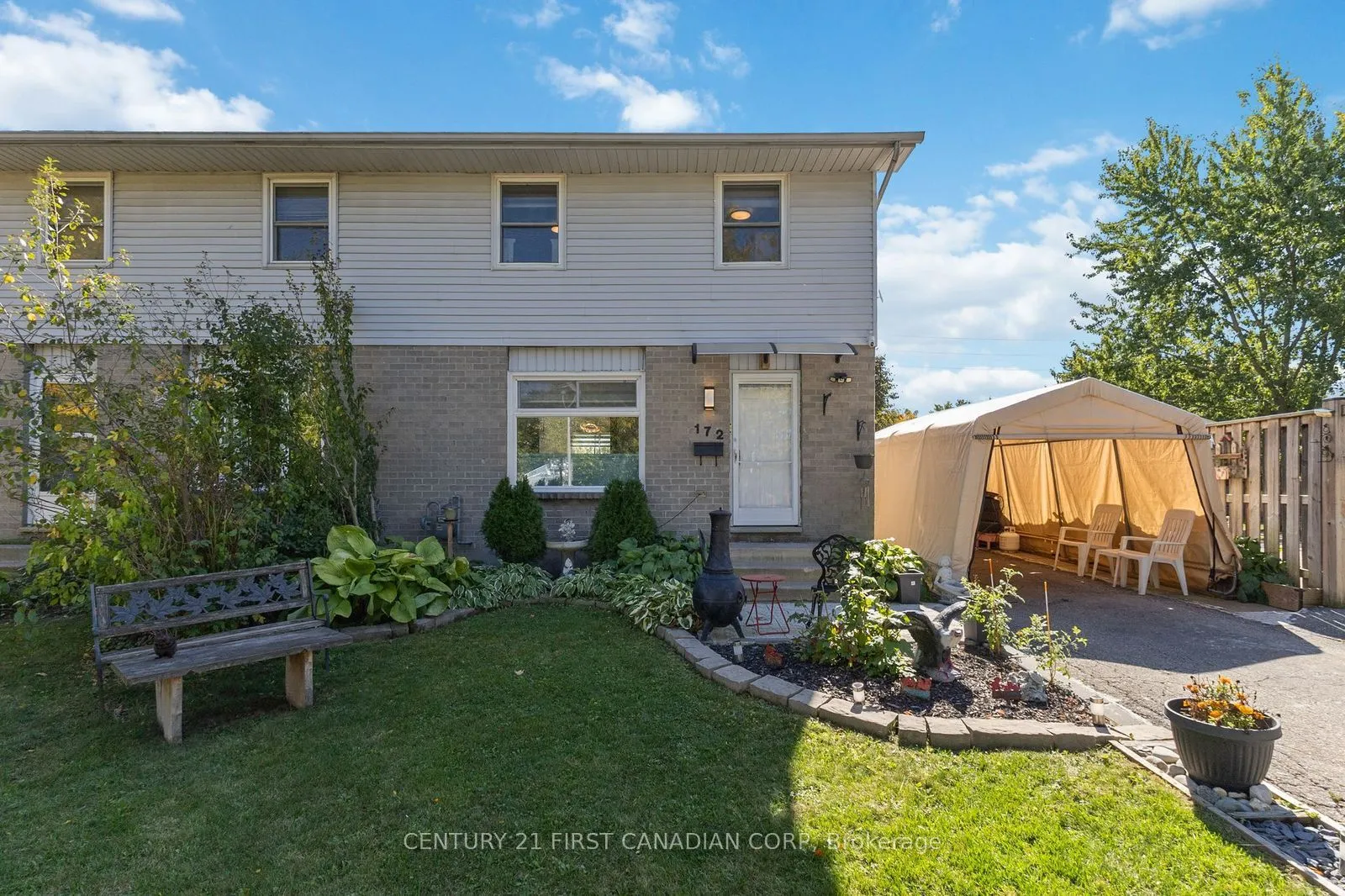 172 Golfdale Crescent