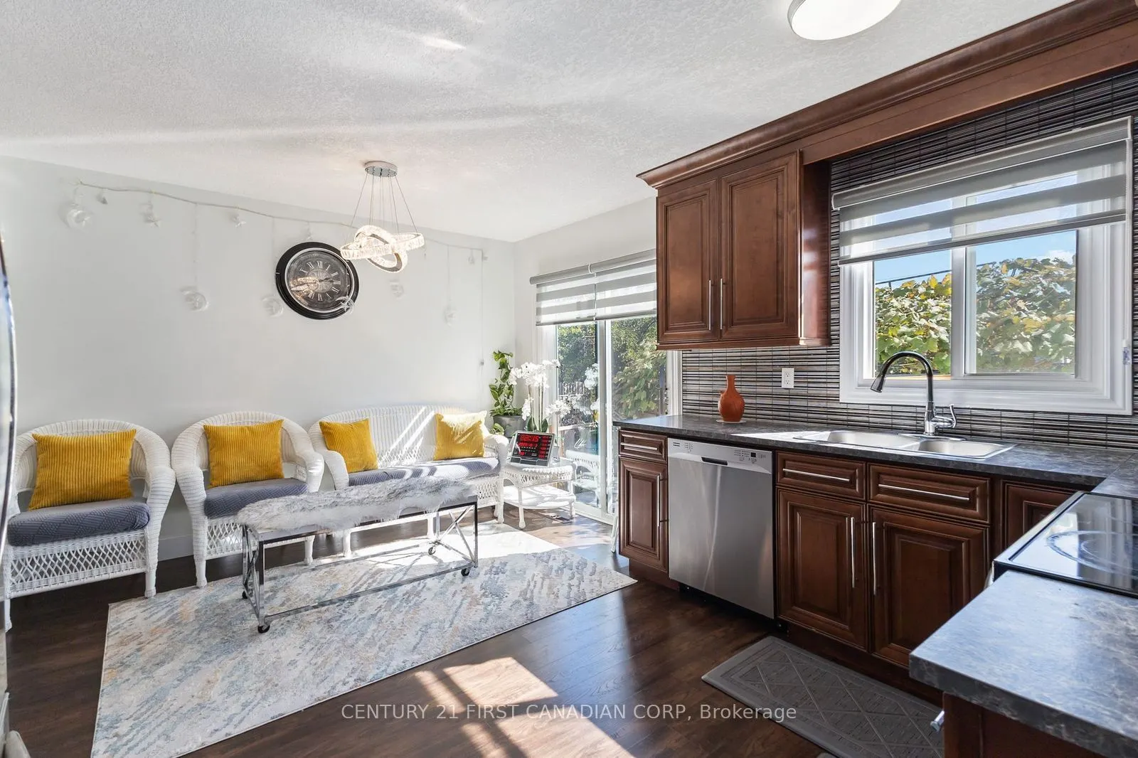 172 Golfdale Crescent