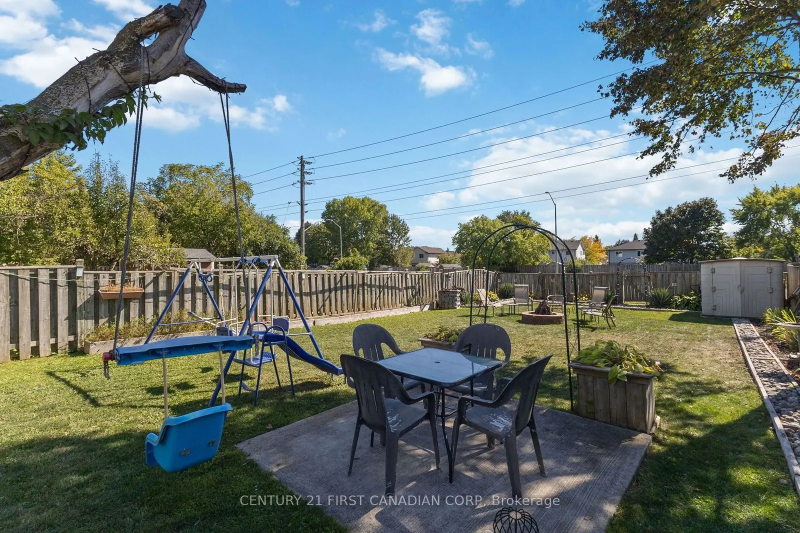 172 Golfdale Crescent