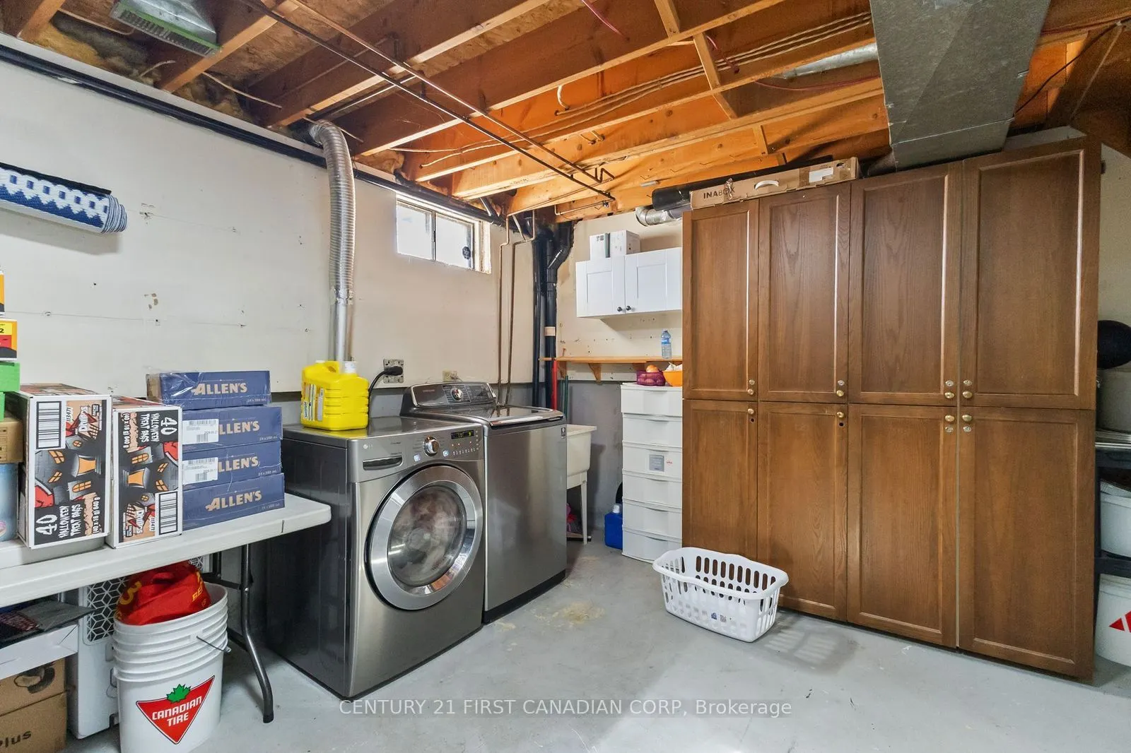172 Golfdale Crescent