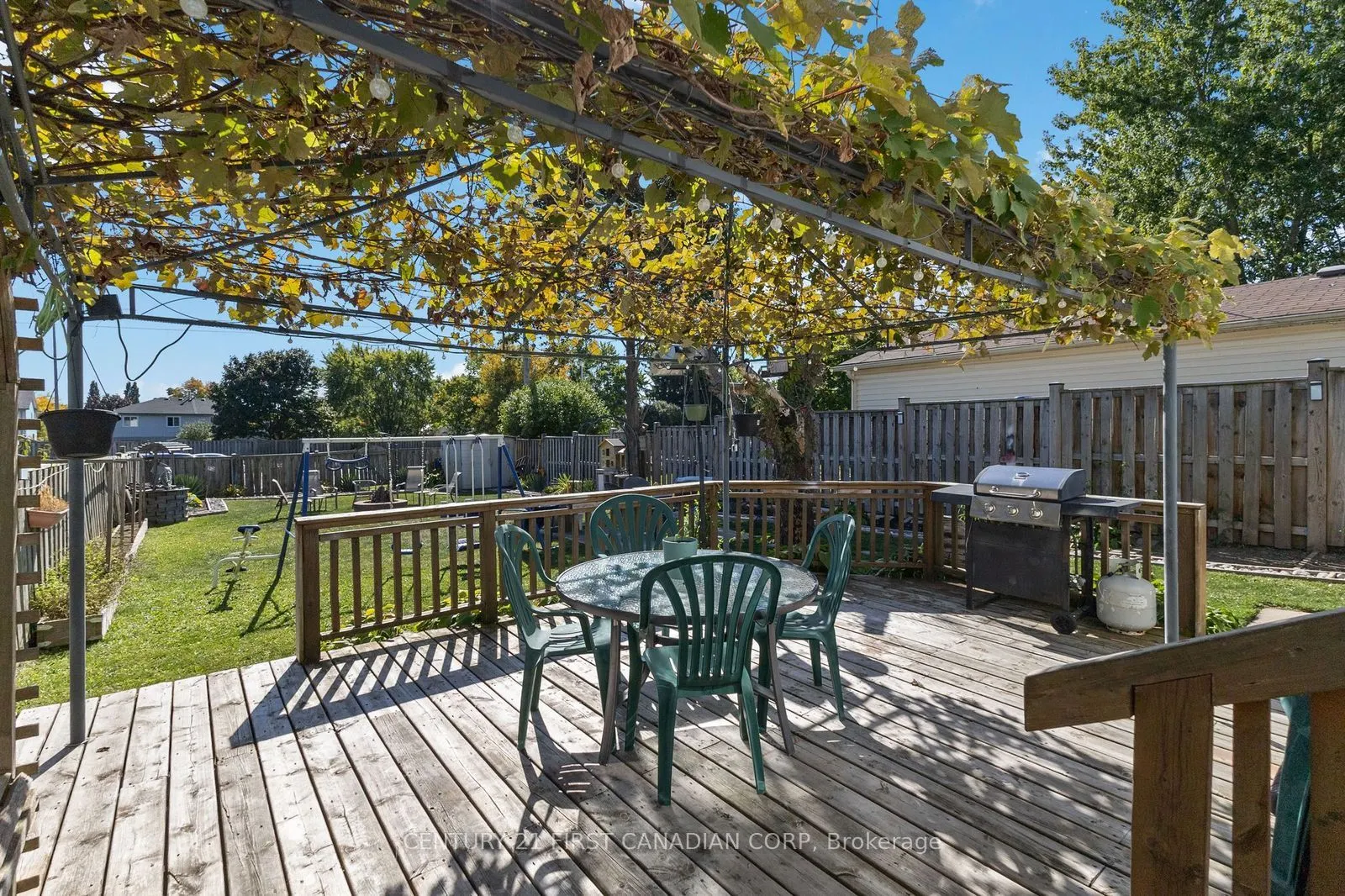 172 Golfdale Crescent