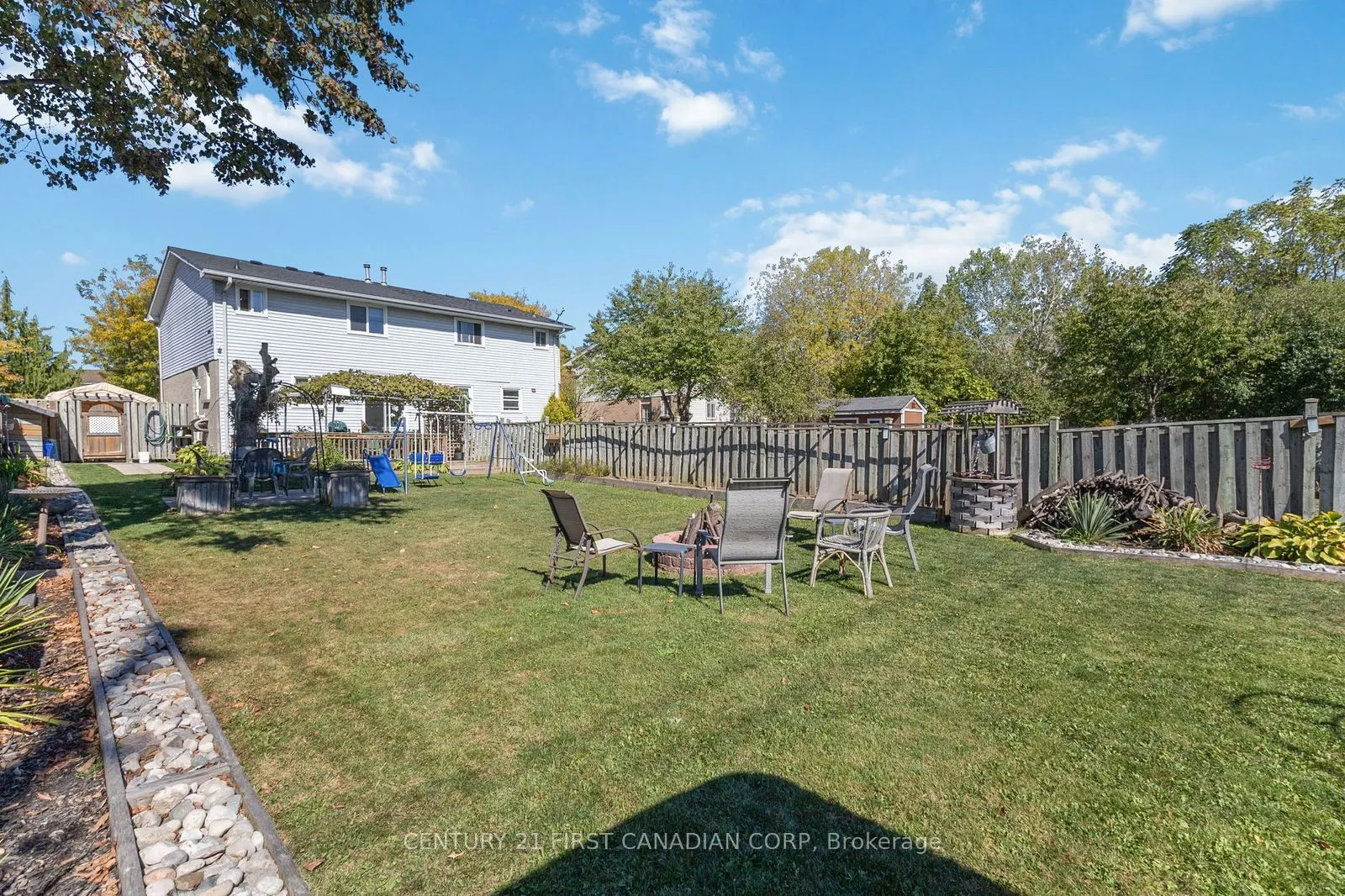 172 Golfdale Crescent