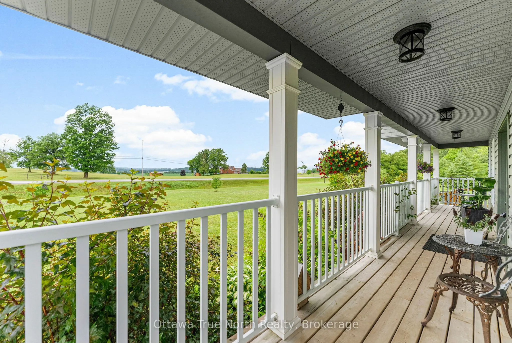 1563 Hwy 132 Road