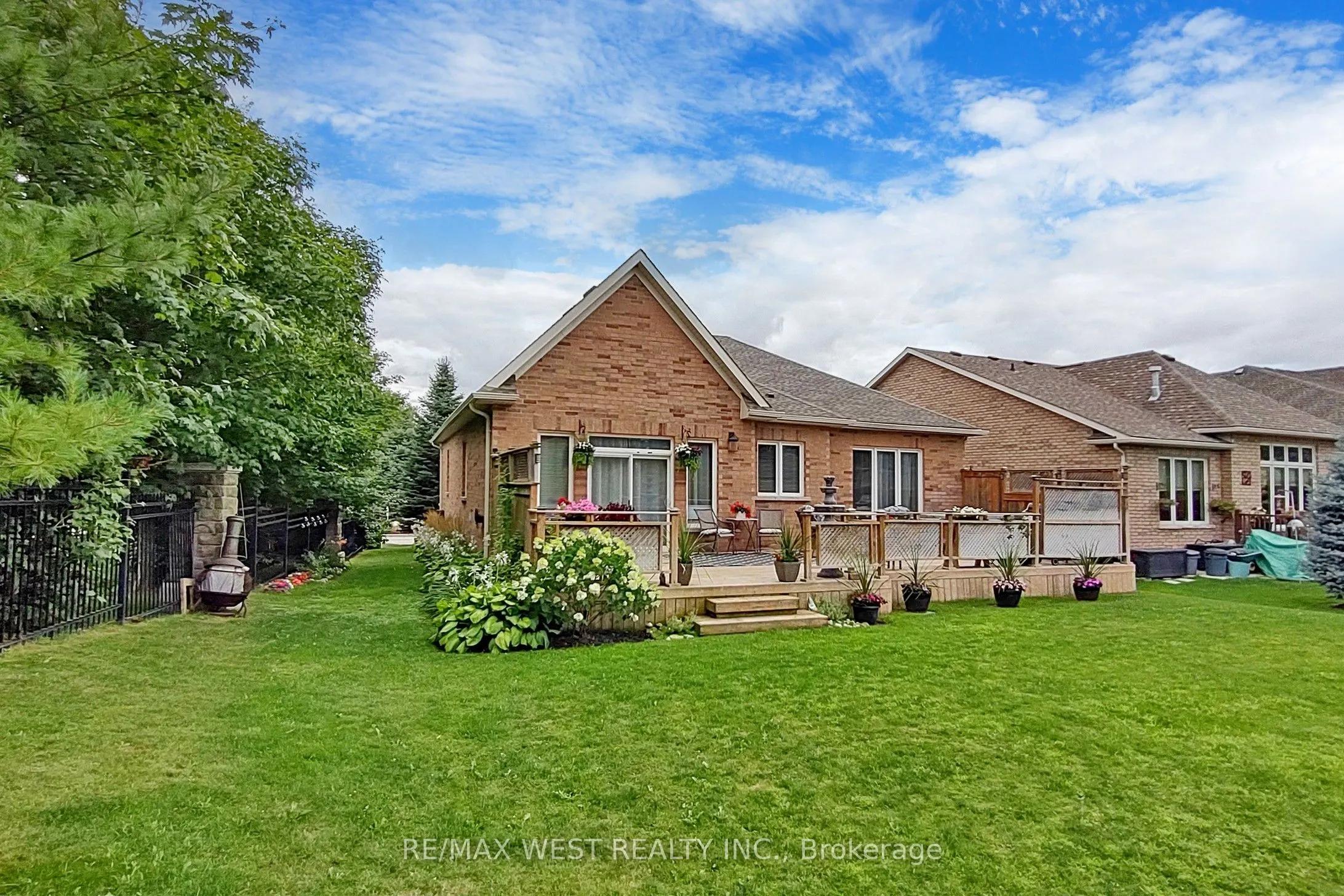 9 Aberfoyle Mill Crescent