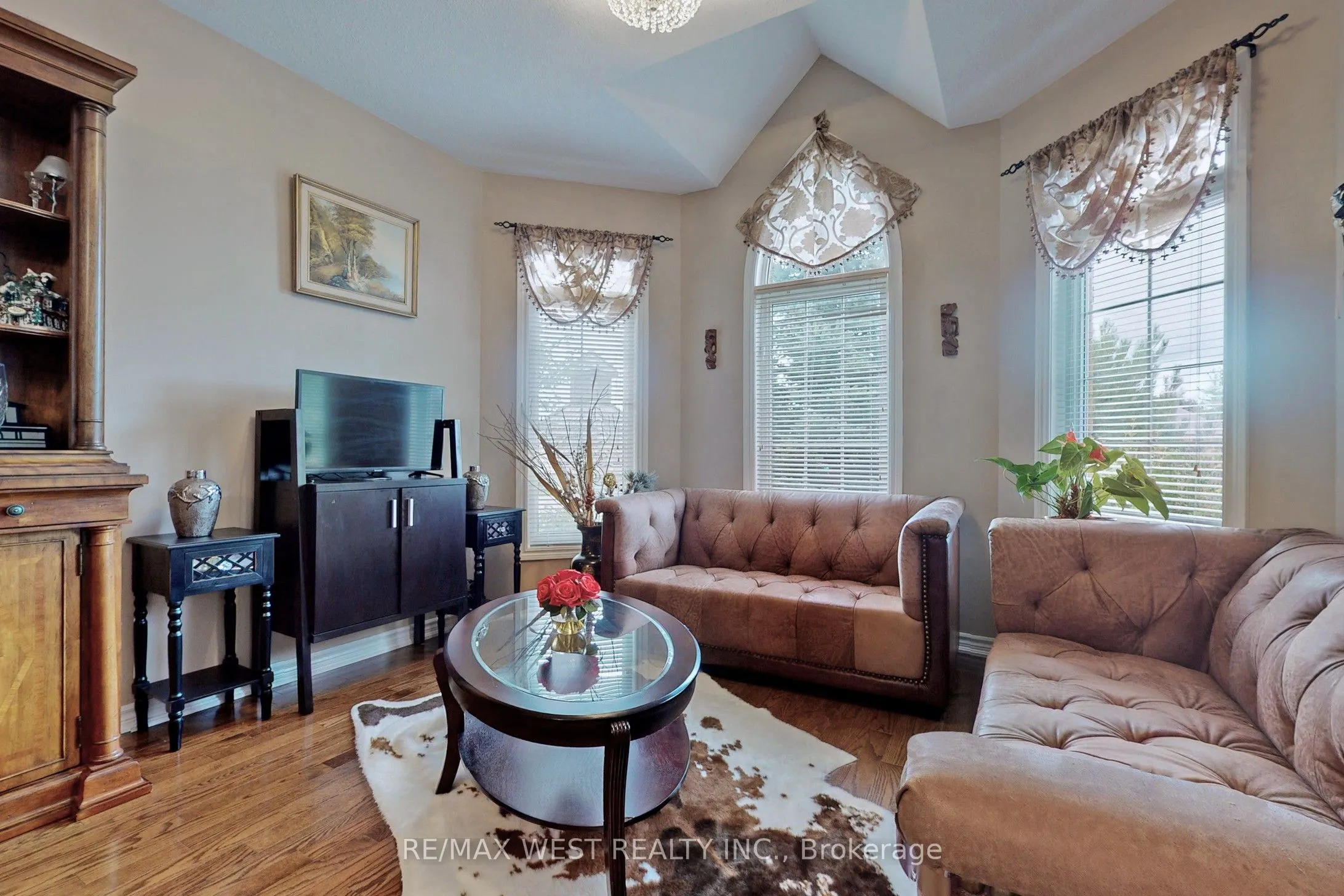 9 Aberfoyle Mill Crescent