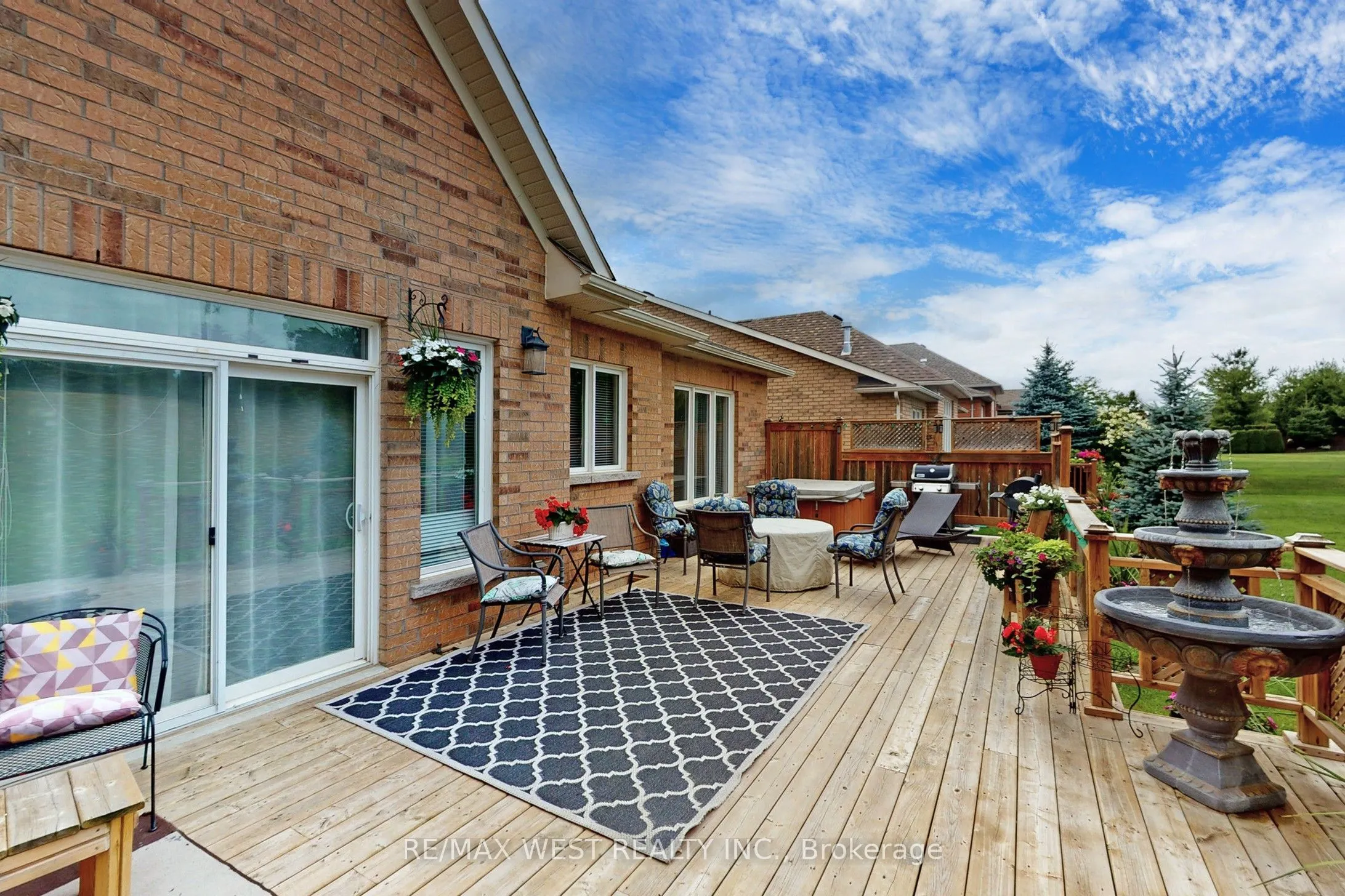 9 Aberfoyle Mill Crescent