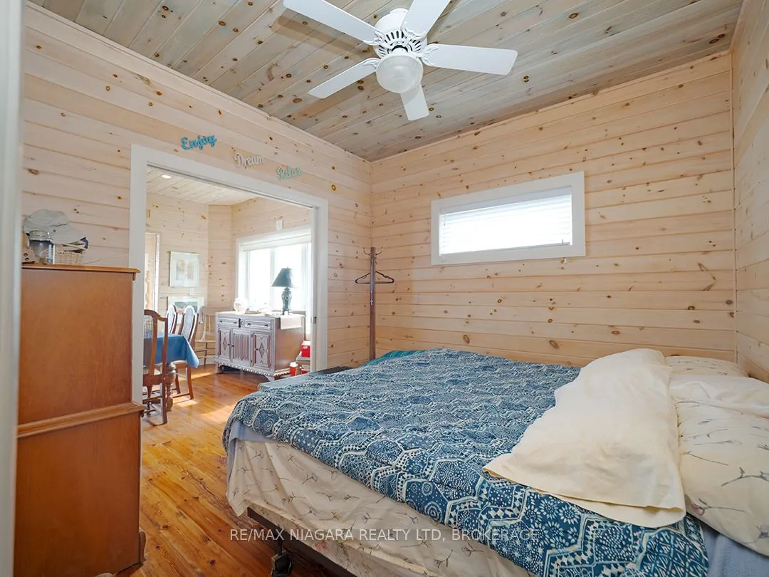 12895 Old Lakeshore Road W
