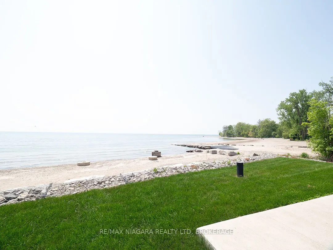 12895 Old Lakeshore Road W