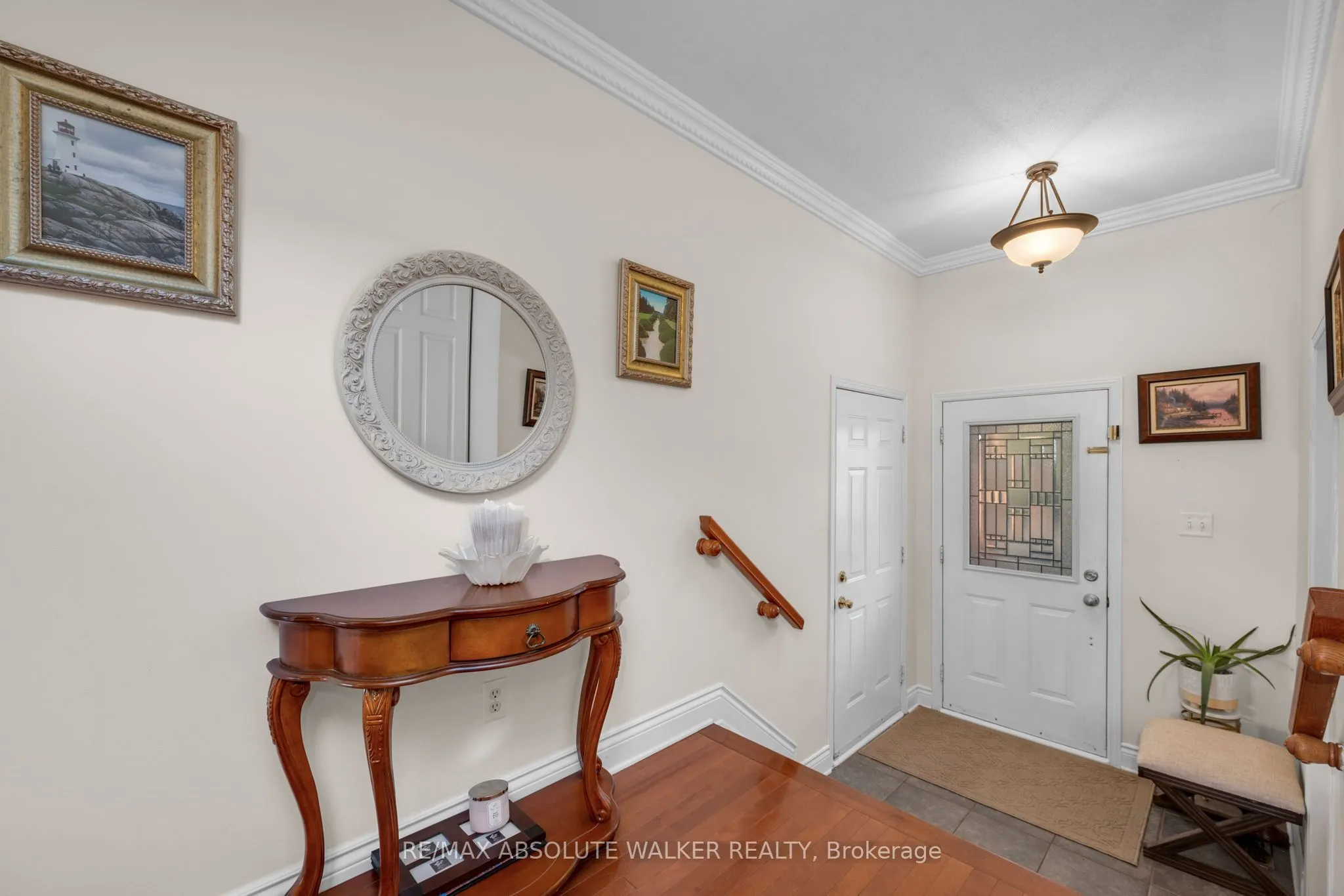 607 Aquaview Drive