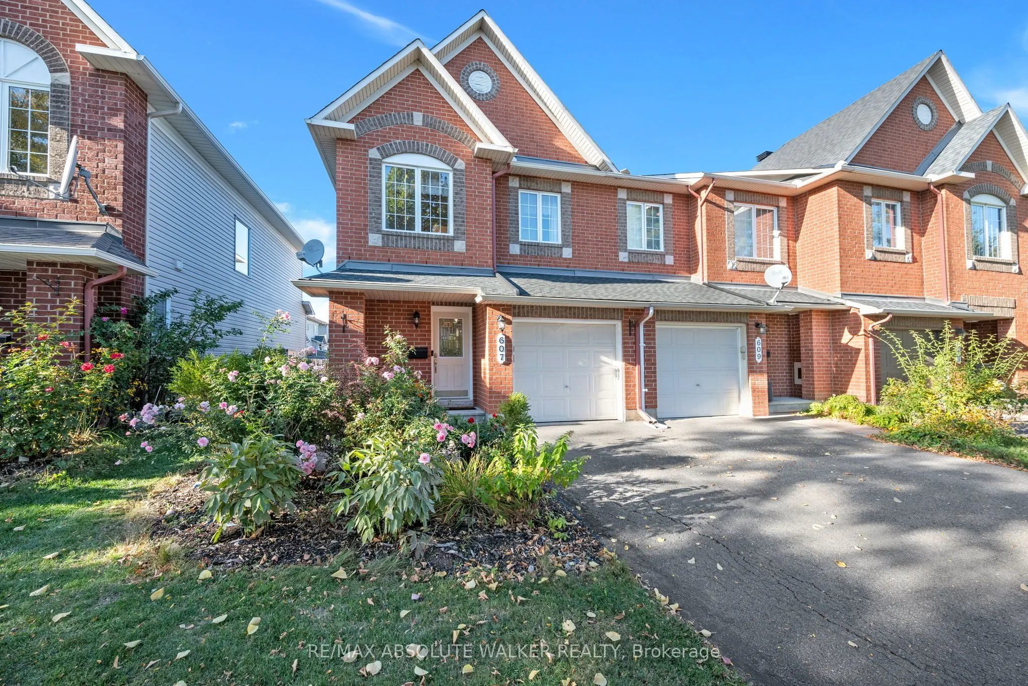 607 Aquaview Drive