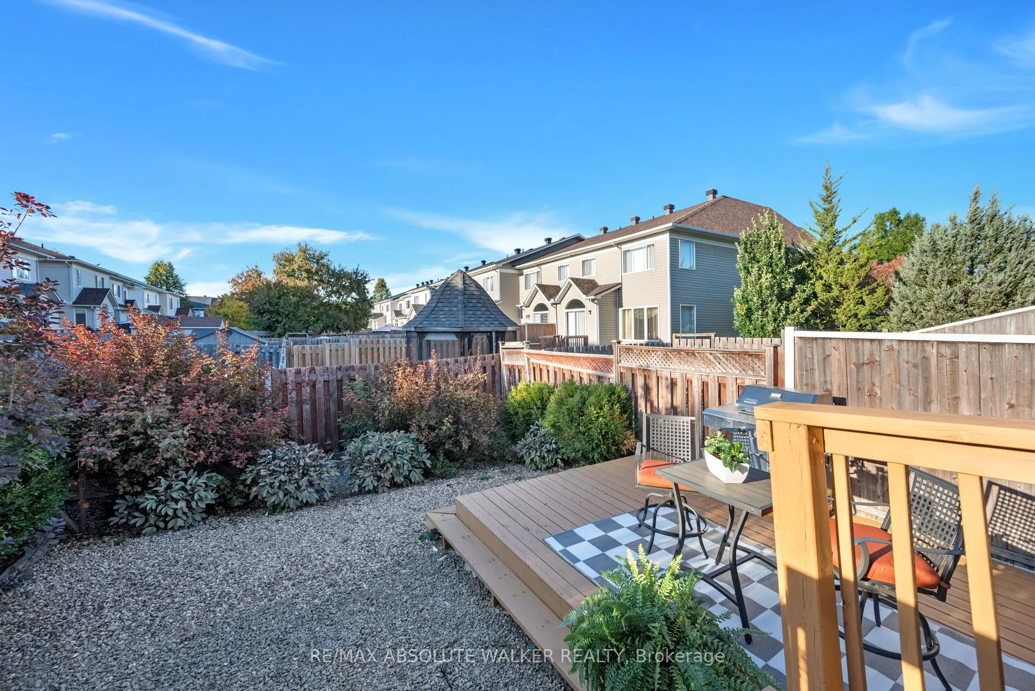 607 Aquaview Drive